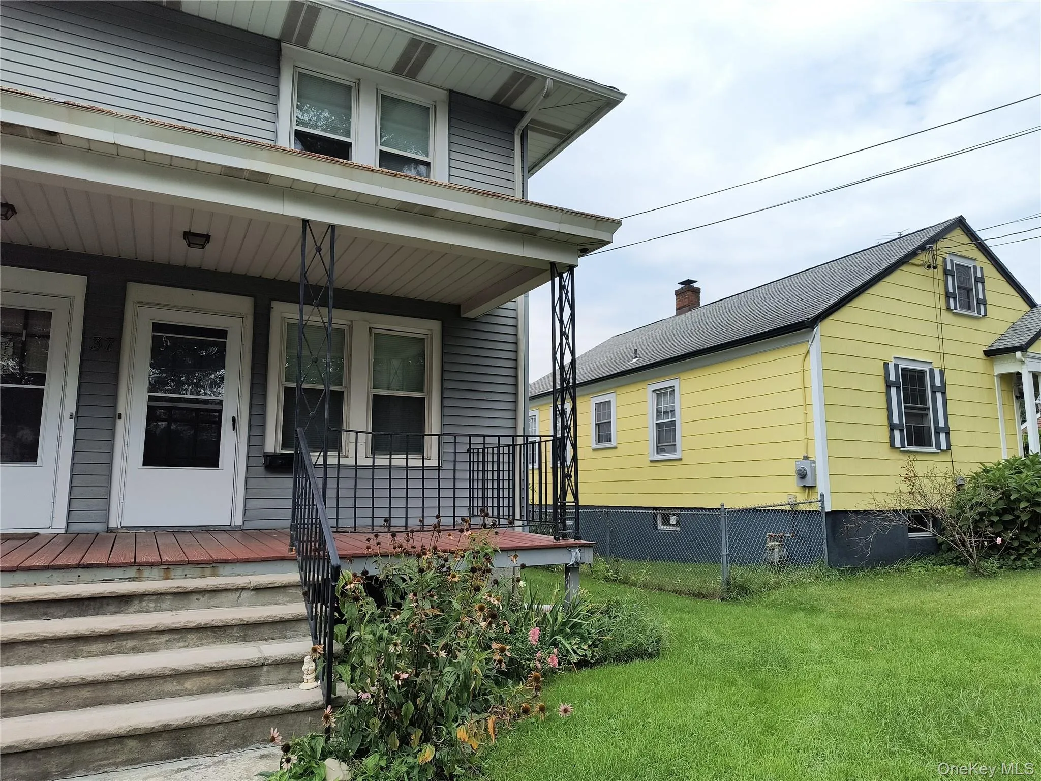 37 Cross Street, Beacon, NY, 3 Bedrooms Bedrooms, 6 Rooms Rooms,1 BathroomBathrooms,Residential Lease,For Rent,Cross,0,1048998 37 Cross Street, Beacon, NY, 3 Bedrooms Bedrooms, 6 Rooms Rooms,1 BathroomBathrooms,Residential Lease,For Rent,Cross,0,1048998