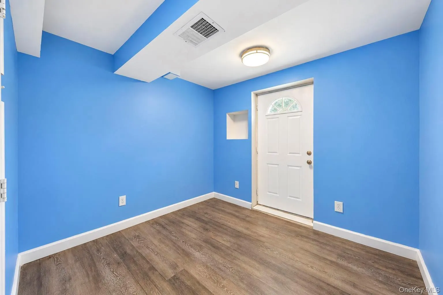 16 Berkeley Avenue, Brookhaven, NY, 4 Bedrooms Bedrooms, 10 Rooms Rooms,3 BathroomsBathrooms,Residential,For Rent,Berkeley,0,1048999 16 Berkeley Avenue, Brookhaven, NY, 4 Bedrooms Bedrooms, 10 Rooms Rooms,3 BathroomsBathrooms,Residential,For Rent,Berkeley,0,1048999