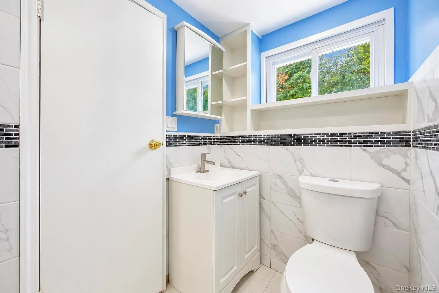 16 Berkeley Avenue, Brookhaven, NY, 4 Bedrooms Bedrooms, 10 Rooms Rooms,3 BathroomsBathrooms,Residential,For Rent,Berkeley,0,1048999 16 Berkeley Avenue, Brookhaven, NY, 4 Bedrooms Bedrooms, 10 Rooms Rooms,3 BathroomsBathrooms,Residential,For Rent,Berkeley,0,1048999