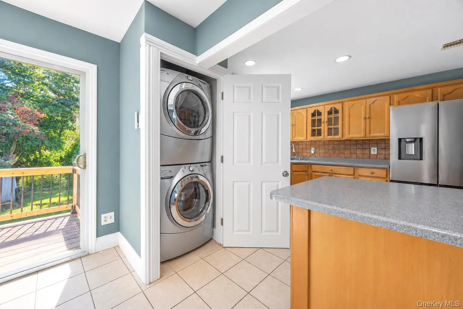 16 Berkeley Avenue, Brookhaven, NY, 4 Bedrooms Bedrooms, 10 Rooms Rooms,3 BathroomsBathrooms,Residential,For Rent,Berkeley,0,1048999 16 Berkeley Avenue, Brookhaven, NY, 4 Bedrooms Bedrooms, 10 Rooms Rooms,3 BathroomsBathrooms,Residential,For Rent,Berkeley,0,1048999