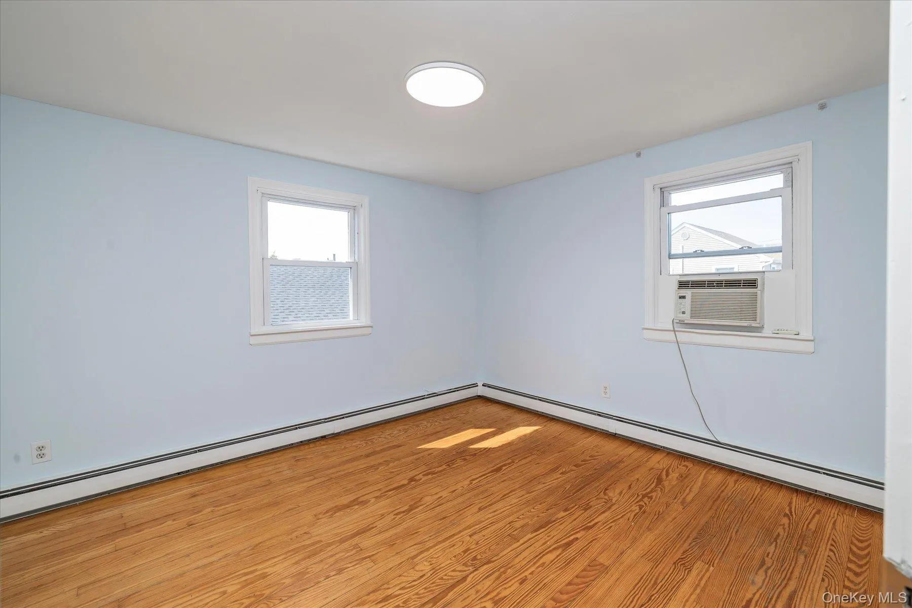 48 Windsor Parkway, Hempstead, NY, 4 Bedrooms Bedrooms, 8 Rooms Rooms,2 BathroomsBathrooms,Residential,For Rent,Windsor,0,1049001 48 Windsor Parkway, Hempstead, NY, 4 Bedrooms Bedrooms, 8 Rooms Rooms,2 BathroomsBathrooms,Residential,For Rent,Windsor,0,1049001