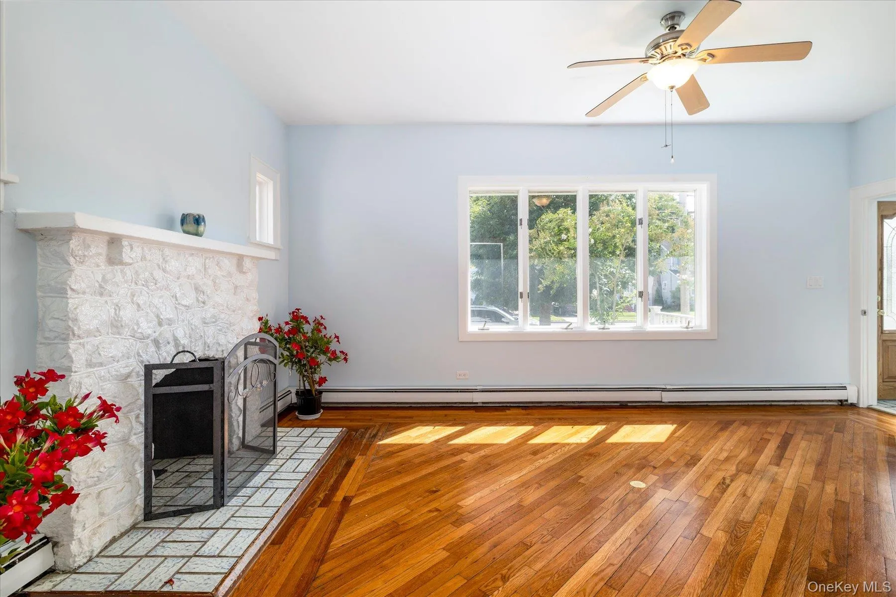 48 Windsor Parkway, Hempstead, NY, 4 Bedrooms Bedrooms, 8 Rooms Rooms,2 BathroomsBathrooms,Residential,For Rent,Windsor,0,1049001 48 Windsor Parkway, Hempstead, NY, 4 Bedrooms Bedrooms, 8 Rooms Rooms,2 BathroomsBathrooms,Residential,For Rent,Windsor,0,1049001