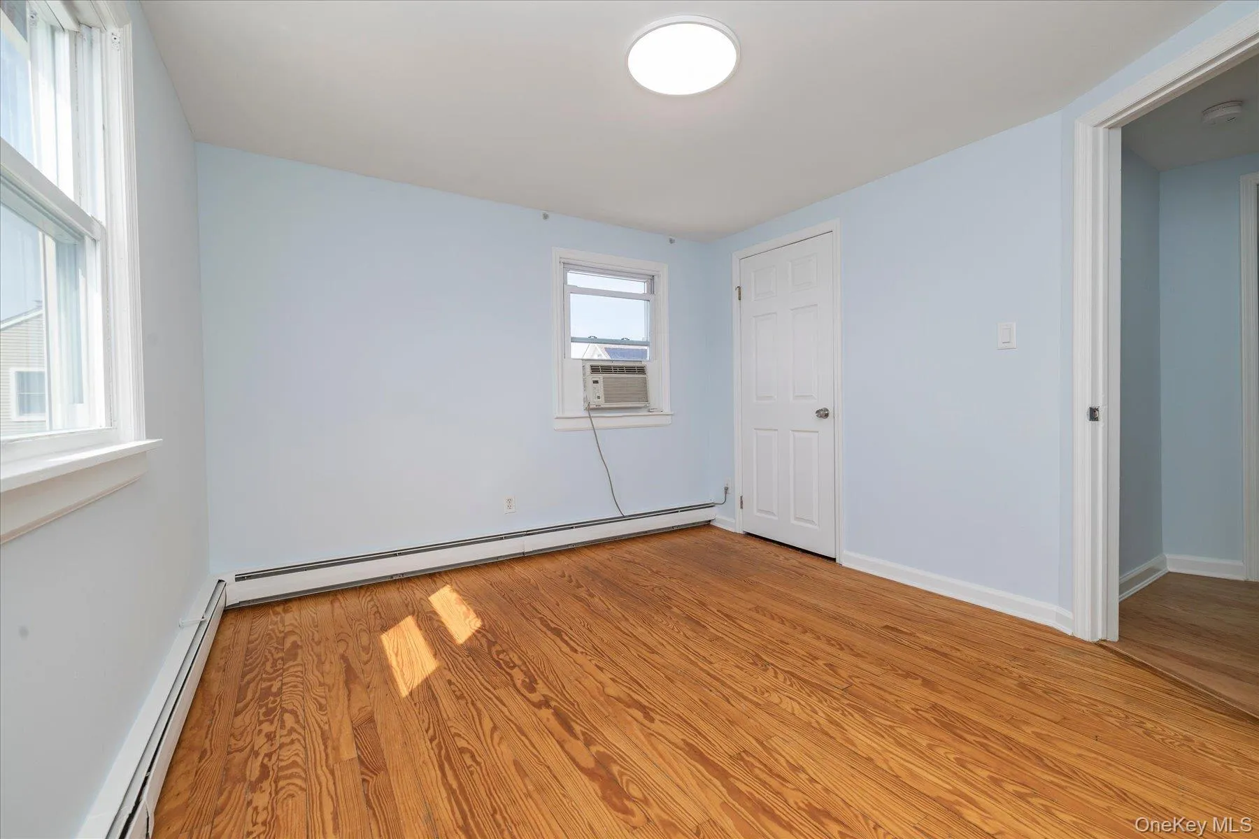 48 Windsor Parkway, Hempstead, NY, 4 Bedrooms Bedrooms, 8 Rooms Rooms,2 BathroomsBathrooms,Residential,For Rent,Windsor,0,1049001 48 Windsor Parkway, Hempstead, NY, 4 Bedrooms Bedrooms, 8 Rooms Rooms,2 BathroomsBathrooms,Residential,For Rent,Windsor,0,1049001