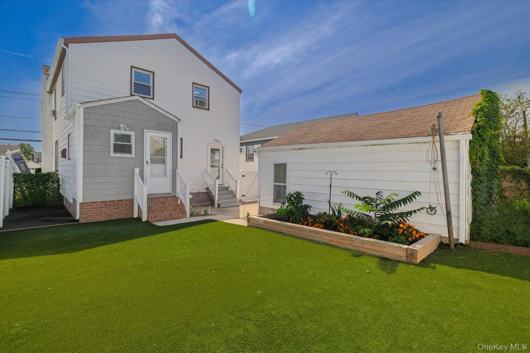 48 Windsor Parkway, Hempstead, NY, 4 Bedrooms Bedrooms, 8 Rooms Rooms,2 BathroomsBathrooms,Residential,For Rent,Windsor,0,1049001 48 Windsor Parkway, Hempstead, NY, 4 Bedrooms Bedrooms, 8 Rooms Rooms,2 BathroomsBathrooms,Residential,For Rent,Windsor,0,1049001