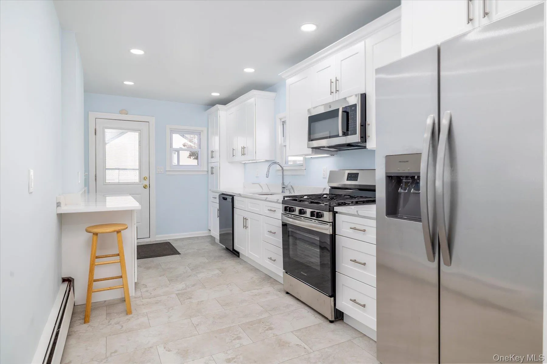 48 Windsor Parkway, Hempstead, NY, 4 Bedrooms Bedrooms, 8 Rooms Rooms,2 BathroomsBathrooms,Residential,For Rent,Windsor,0,1049001 48 Windsor Parkway, Hempstead, NY, 4 Bedrooms Bedrooms, 8 Rooms Rooms,2 BathroomsBathrooms,Residential,For Rent,Windsor,0,1049001