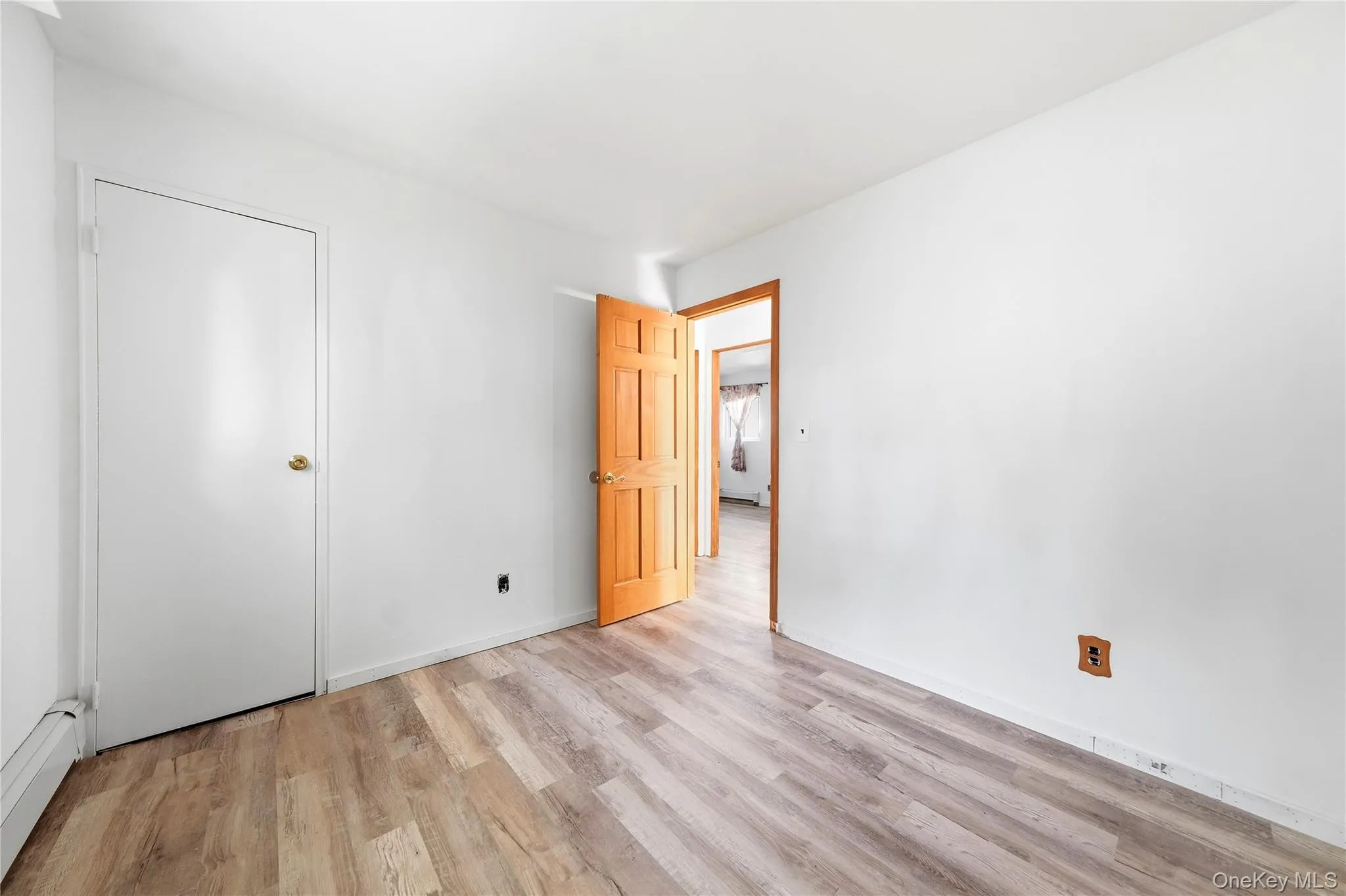 32 Edgewood Street, Brookhaven, NY, 3 Bedrooms Bedrooms, 7 Rooms Rooms,1 BathroomBathrooms,Residential,For Rent,Edgewood,0,1049004 32 Edgewood Street, Brookhaven, NY, 3 Bedrooms Bedrooms, 7 Rooms Rooms,1 BathroomBathrooms,Residential,For Rent,Edgewood,0,1049004