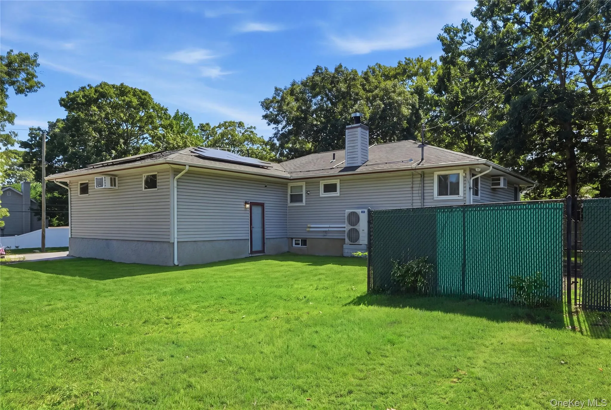 32 Edgewood Street, Brookhaven, NY, 3 Bedrooms Bedrooms, 7 Rooms Rooms,1 BathroomBathrooms,Residential,For Rent,Edgewood,0,1049004 32 Edgewood Street, Brookhaven, NY, 3 Bedrooms Bedrooms, 7 Rooms Rooms,1 BathroomBathrooms,Residential,For Rent,Edgewood,0,1049004