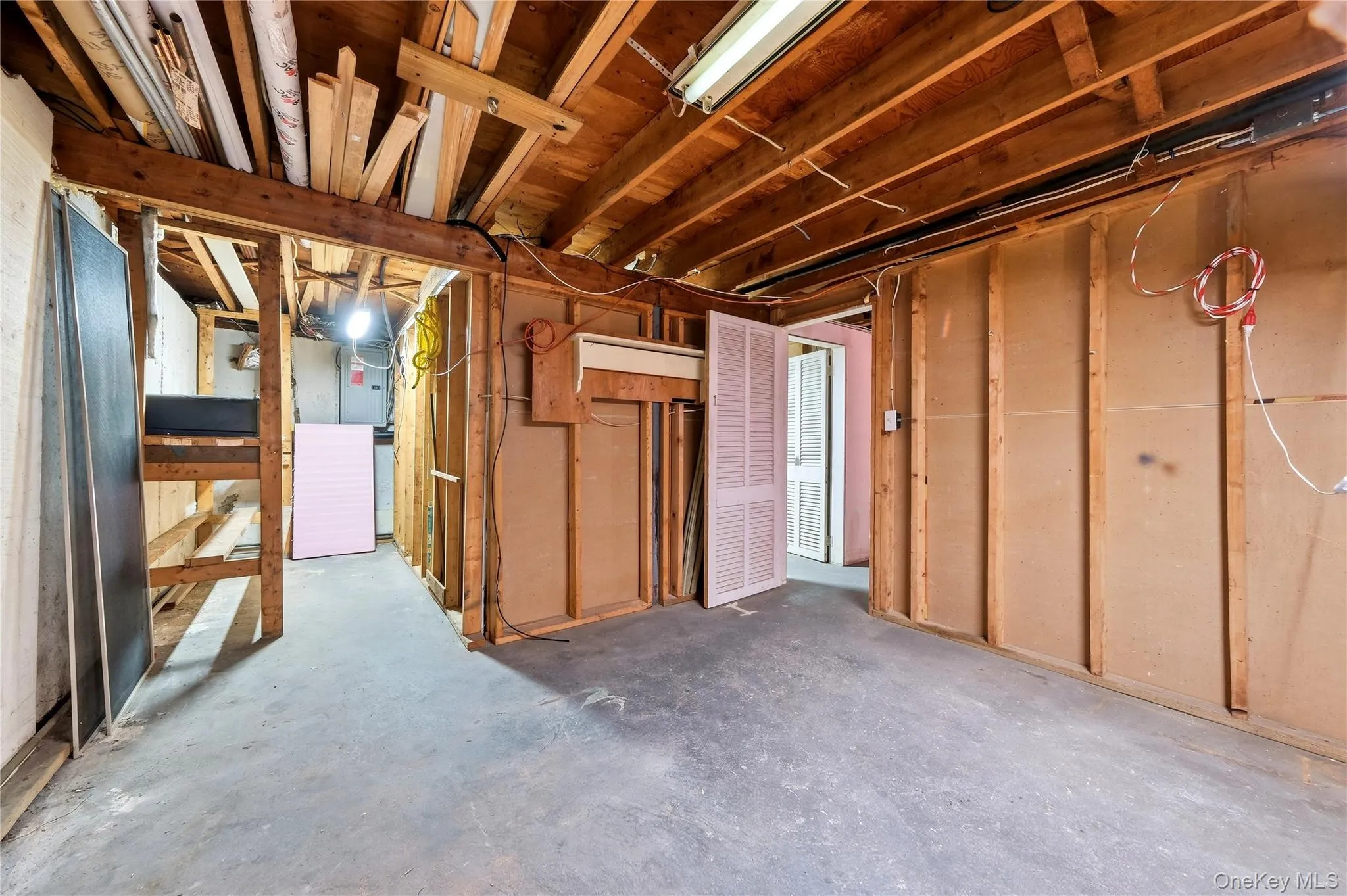 32 Edgewood Street, Brookhaven, NY, 3 Bedrooms Bedrooms, 7 Rooms Rooms,1 BathroomBathrooms,Residential,For Rent,Edgewood,0,1049004 32 Edgewood Street, Brookhaven, NY, 3 Bedrooms Bedrooms, 7 Rooms Rooms,1 BathroomBathrooms,Residential,For Rent,Edgewood,0,1049004