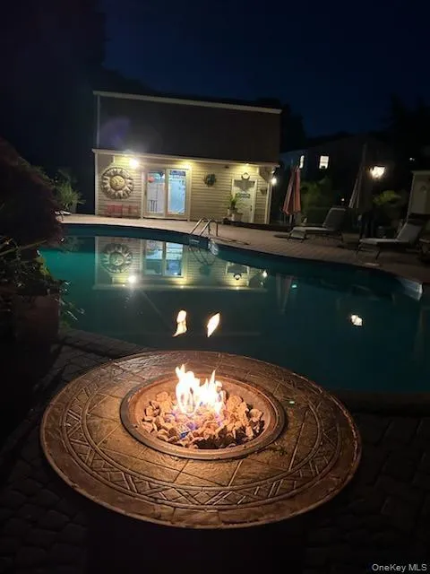 24 Sal Court, Islip, NY, 4 Bedrooms Bedrooms, 10 Rooms Rooms,4 BathroomsBathrooms,Residential,For Rent,Sal,0,1049006 24 Sal Court, Islip, NY, 4 Bedrooms Bedrooms, 10 Rooms Rooms,4 BathroomsBathrooms,Residential,For Rent,Sal,0,1049006