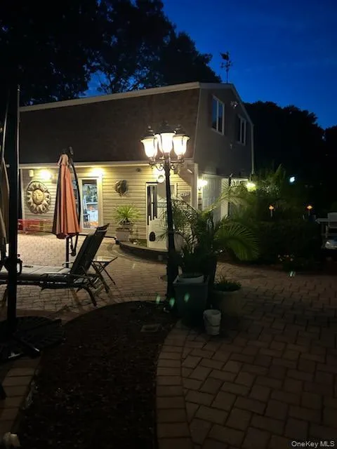 24 Sal Court, Islip, NY, 4 Bedrooms Bedrooms, 10 Rooms Rooms,4 BathroomsBathrooms,Residential,For Rent,Sal,0,1049006 24 Sal Court, Islip, NY, 4 Bedrooms Bedrooms, 10 Rooms Rooms,4 BathroomsBathrooms,Residential,For Rent,Sal,0,1049006