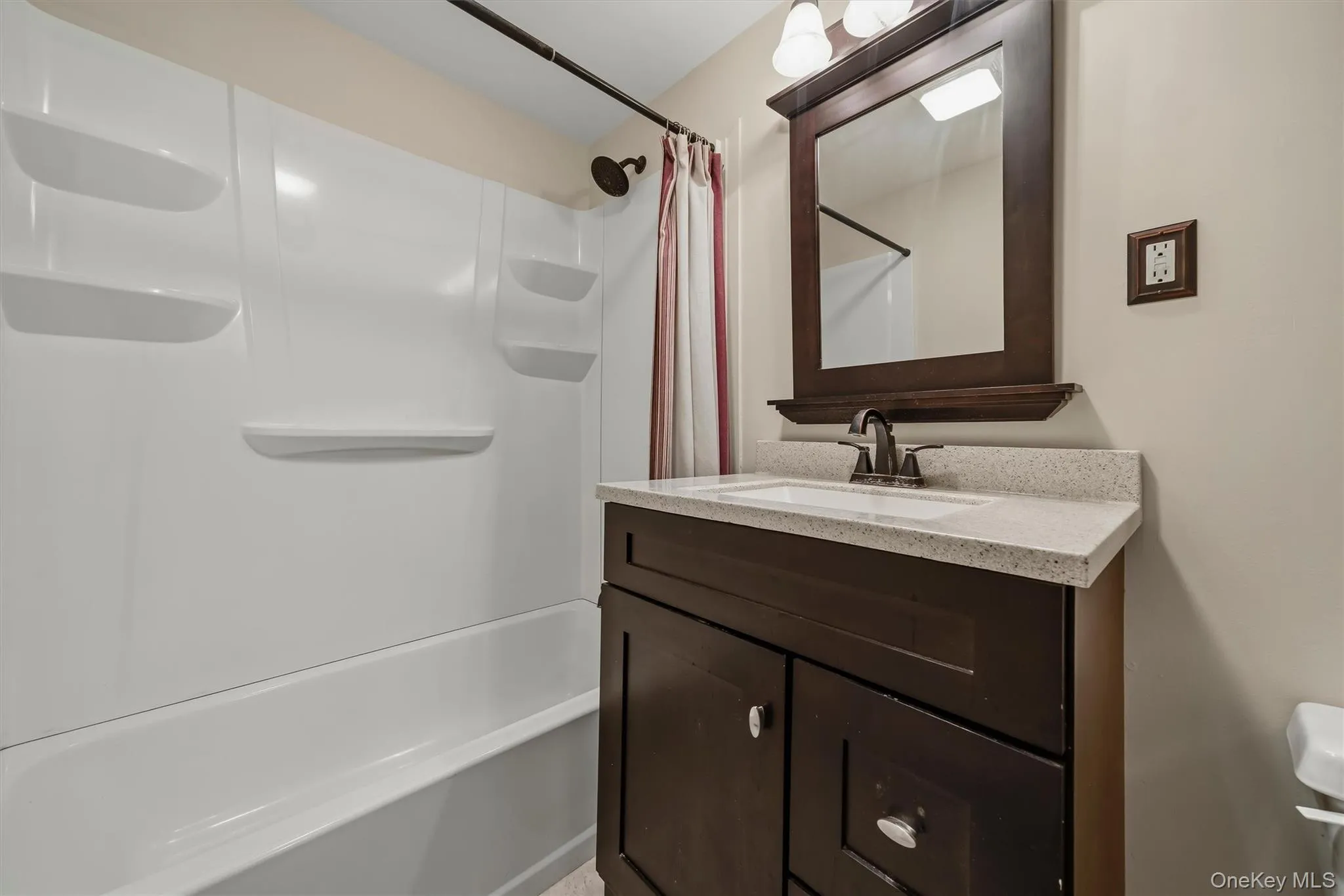 101 Highland Road, Monroe, NY, 3 Bedrooms Bedrooms, 7 Rooms Rooms,1 BathroomBathrooms,Residential,For Rent,Highland,0,1049008 101 Highland Road, Monroe, NY, 3 Bedrooms Bedrooms, 7 Rooms Rooms,1 BathroomBathrooms,Residential,For Rent,Highland,0,1049008