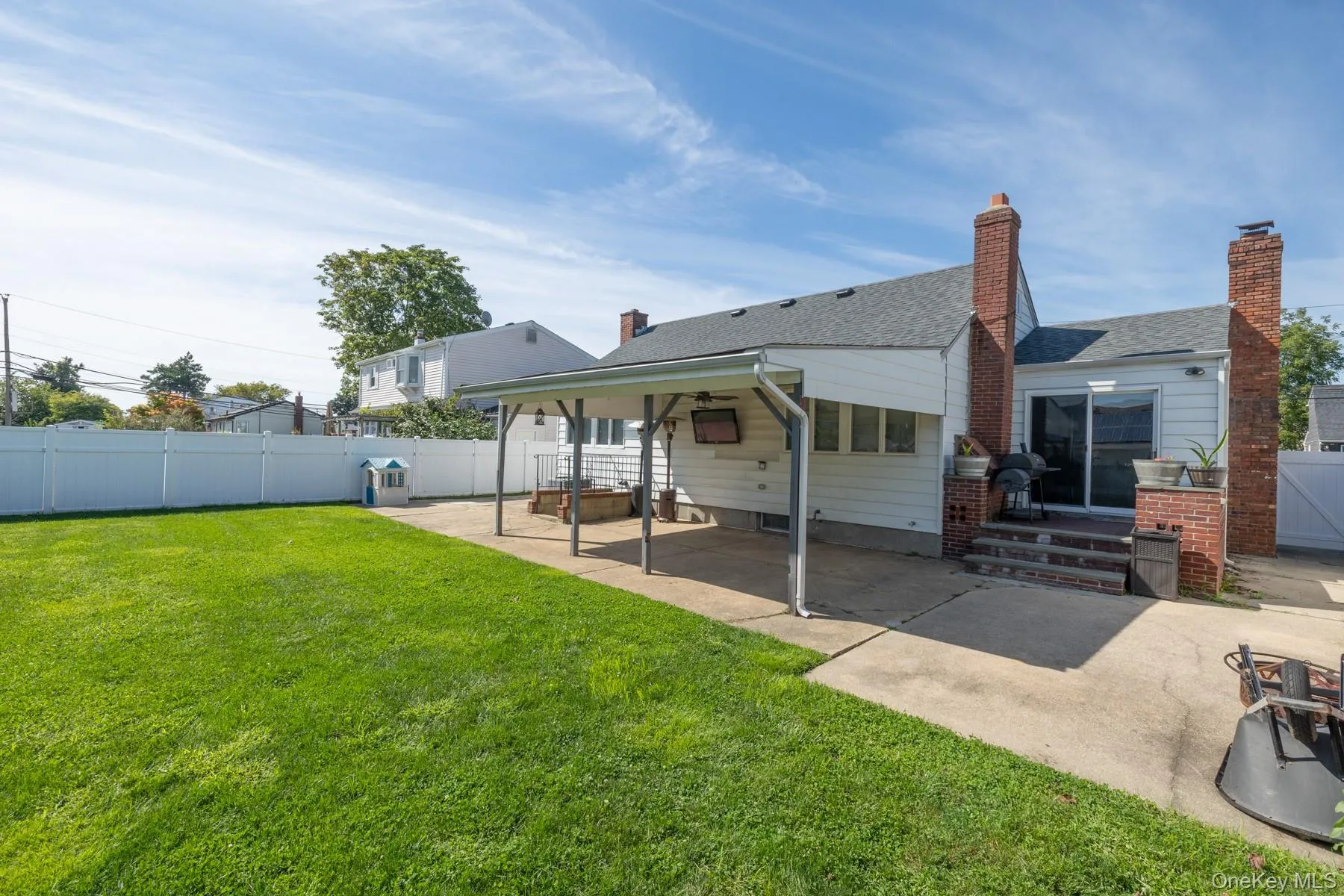 104 Justice Street, West Babylon, NY, 2 Bedrooms Bedrooms, 5 Rooms Rooms,1 BathroomBathrooms,Residential,For Rent,Justice,0,1049011 104 Justice Street, West Babylon, NY, 2 Bedrooms Bedrooms, 5 Rooms Rooms,1 BathroomBathrooms,Residential,For Rent,Justice,0,1049011
