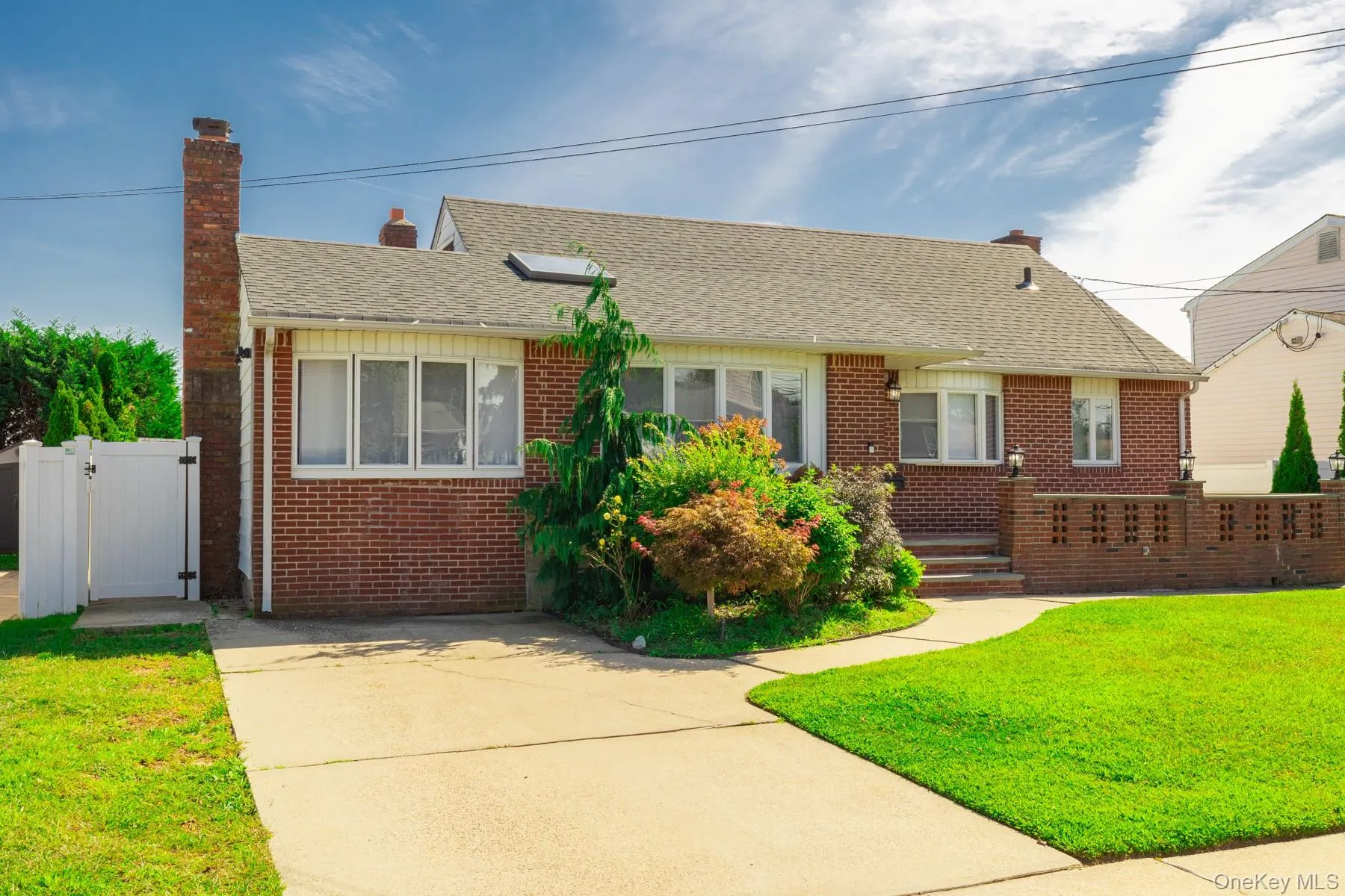 104 Justice Street, West Babylon, NY, 2 Bedrooms Bedrooms, 5 Rooms Rooms,1 BathroomBathrooms,Residential,For Rent,Justice,0,1049011 104 Justice Street, West Babylon, NY, 2 Bedrooms Bedrooms, 5 Rooms Rooms,1 BathroomBathrooms,Residential,For Rent,Justice,0,1049011
