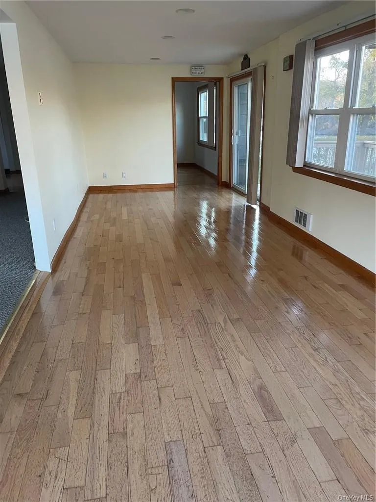 96 Dunderberg Road, Putnam Valley, NY, 3 Bedrooms Bedrooms, 7 Rooms Rooms,2 BathroomsBathrooms,Residential Lease,For Rent,Dunderberg,0,1049016 96 Dunderberg Road, Putnam Valley, NY, 3 Bedrooms Bedrooms, 7 Rooms Rooms,2 BathroomsBathrooms,Residential Lease,For Rent,Dunderberg,0,1049016