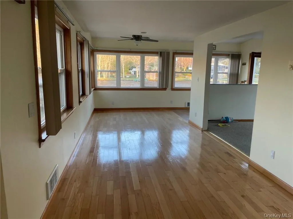 96 Dunderberg Road, Putnam Valley, NY, 3 Bedrooms Bedrooms, 7 Rooms Rooms,2 BathroomsBathrooms,Residential Lease,For Rent,Dunderberg,0,1049016 96 Dunderberg Road, Putnam Valley, NY, 3 Bedrooms Bedrooms, 7 Rooms Rooms,2 BathroomsBathrooms,Residential Lease,For Rent,Dunderberg,0,1049016
