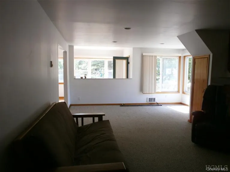 96 Dunderberg Road, Putnam Valley, NY, 3 Bedrooms Bedrooms, 7 Rooms Rooms,2 BathroomsBathrooms,Residential Lease,For Rent,Dunderberg,0,1049016 96 Dunderberg Road, Putnam Valley, NY, 3 Bedrooms Bedrooms, 7 Rooms Rooms,2 BathroomsBathrooms,Residential Lease,For Rent,Dunderberg,0,1049016