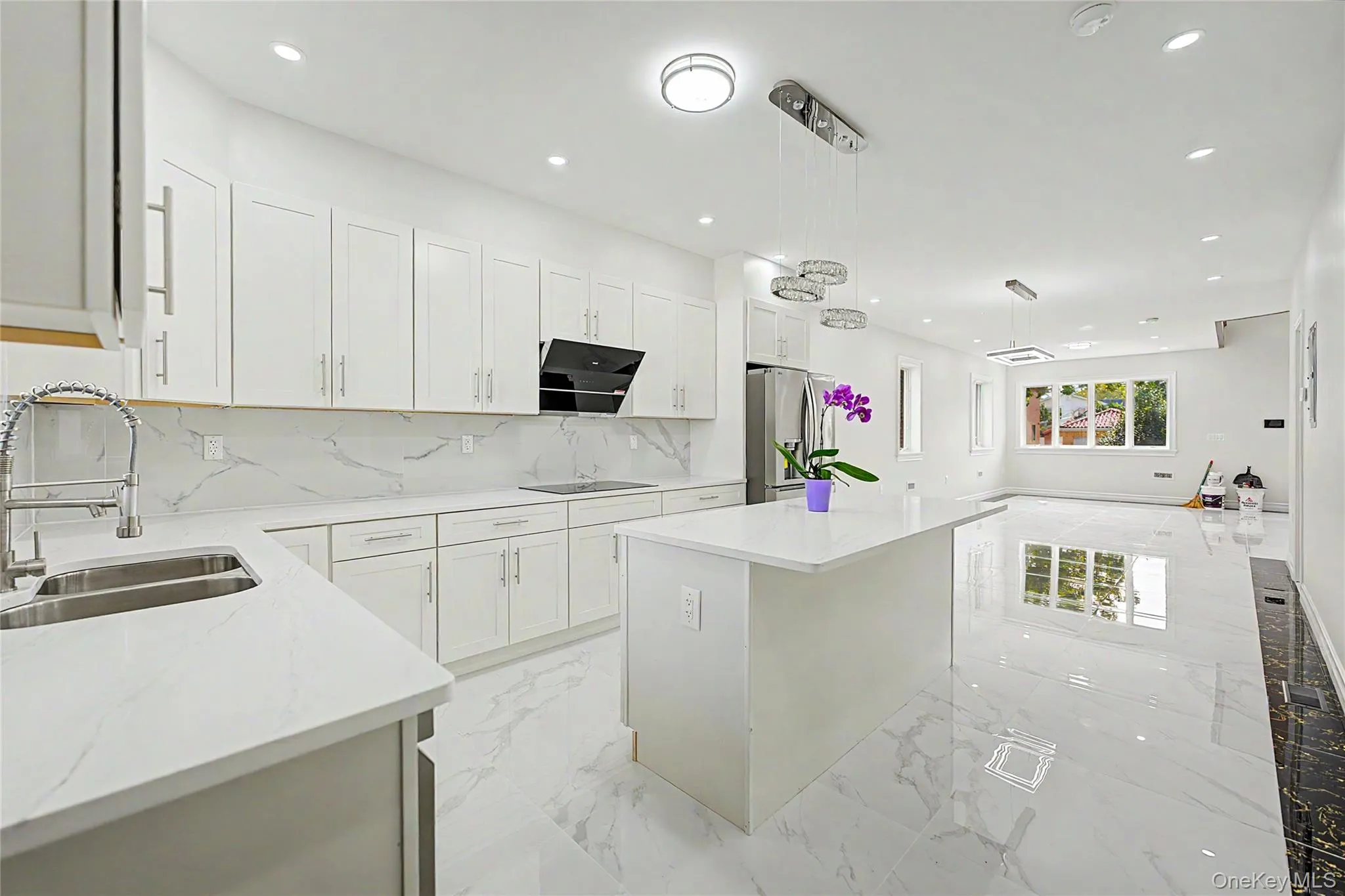53-07 197th Street, New York, NY, 4 Bedrooms Bedrooms, 10 Rooms Rooms,4 BathroomsBathrooms,Residential,For Rent,197th,0,1049017 53-07 197th Street, New York, NY, 4 Bedrooms Bedrooms, 10 Rooms Rooms,4 BathroomsBathrooms,Residential,For Rent,197th,0,1049017