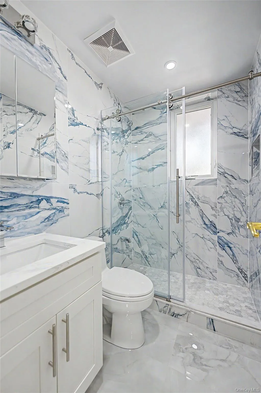53-07 197th Street, New York, NY, 4 Bedrooms Bedrooms, 10 Rooms Rooms,4 BathroomsBathrooms,Residential,For Rent,197th,0,1049017 53-07 197th Street, New York, NY, 4 Bedrooms Bedrooms, 10 Rooms Rooms,4 BathroomsBathrooms,Residential,For Rent,197th,0,1049017