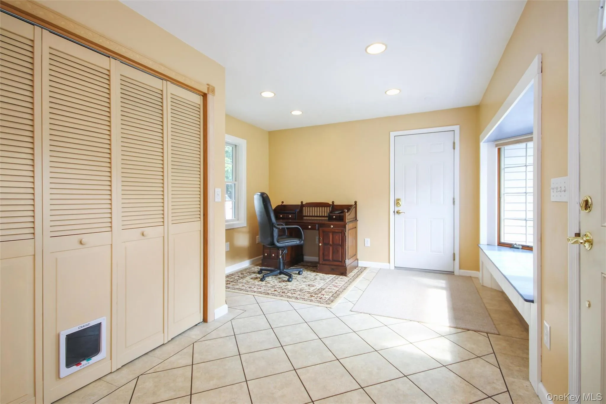 183 Fulton Street, Poughkeepsie (town), NY, 3 Bedrooms Bedrooms, 7 Rooms Rooms,2 BathroomsBathrooms,Residential,For Rent,Fulton,0,1049018 183 Fulton Street, Poughkeepsie (town), NY, 3 Bedrooms Bedrooms, 7 Rooms Rooms,2 BathroomsBathrooms,Residential,For Rent,Fulton,0,1049018