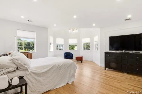 5 Old Neck Court, Brookhaven, NY, 5 Bedrooms Bedrooms, 11 Rooms Rooms,3 BathroomsBathrooms,Residential,For Rent,Old Neck,0,1049019 5 Old Neck Court, Brookhaven, NY, 5 Bedrooms Bedrooms, 11 Rooms Rooms,3 BathroomsBathrooms,Residential,For Rent,Old Neck,0,1049019