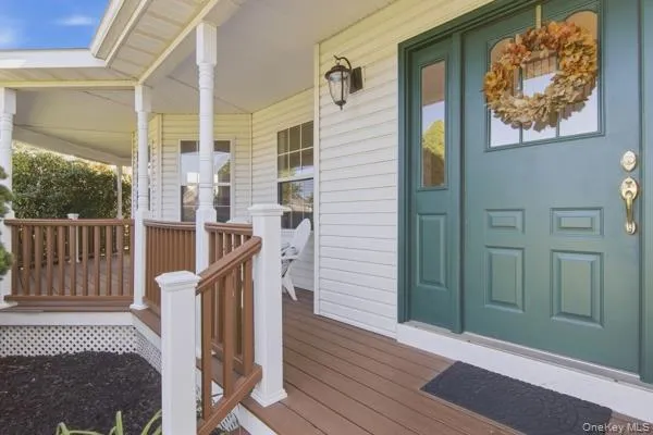 5 Old Neck Court, Brookhaven, NY, 5 Bedrooms Bedrooms, 11 Rooms Rooms,3 BathroomsBathrooms,Residential,For Rent,Old Neck,0,1049019 5 Old Neck Court, Brookhaven, NY, 5 Bedrooms Bedrooms, 11 Rooms Rooms,3 BathroomsBathrooms,Residential,For Rent,Old Neck,0,1049019