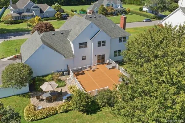 5 Old Neck Court, Brookhaven, NY, 5 Bedrooms Bedrooms, 11 Rooms Rooms,3 BathroomsBathrooms,Residential,For Rent,Old Neck,0,1049019 5 Old Neck Court, Brookhaven, NY, 5 Bedrooms Bedrooms, 11 Rooms Rooms,3 BathroomsBathrooms,Residential,For Rent,Old Neck,0,1049019