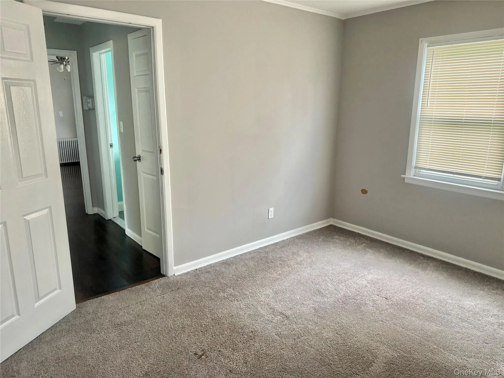 66 Folsom Avenue, Huntington, NY, 2 Bedrooms Bedrooms, 5 Rooms Rooms,1 BathroomBathrooms,Residential Lease,For Rent,Folsom,0,1049023 66 Folsom Avenue, Huntington, NY, 2 Bedrooms Bedrooms, 5 Rooms Rooms,1 BathroomBathrooms,Residential Lease,For Rent,Folsom,0,1049023
