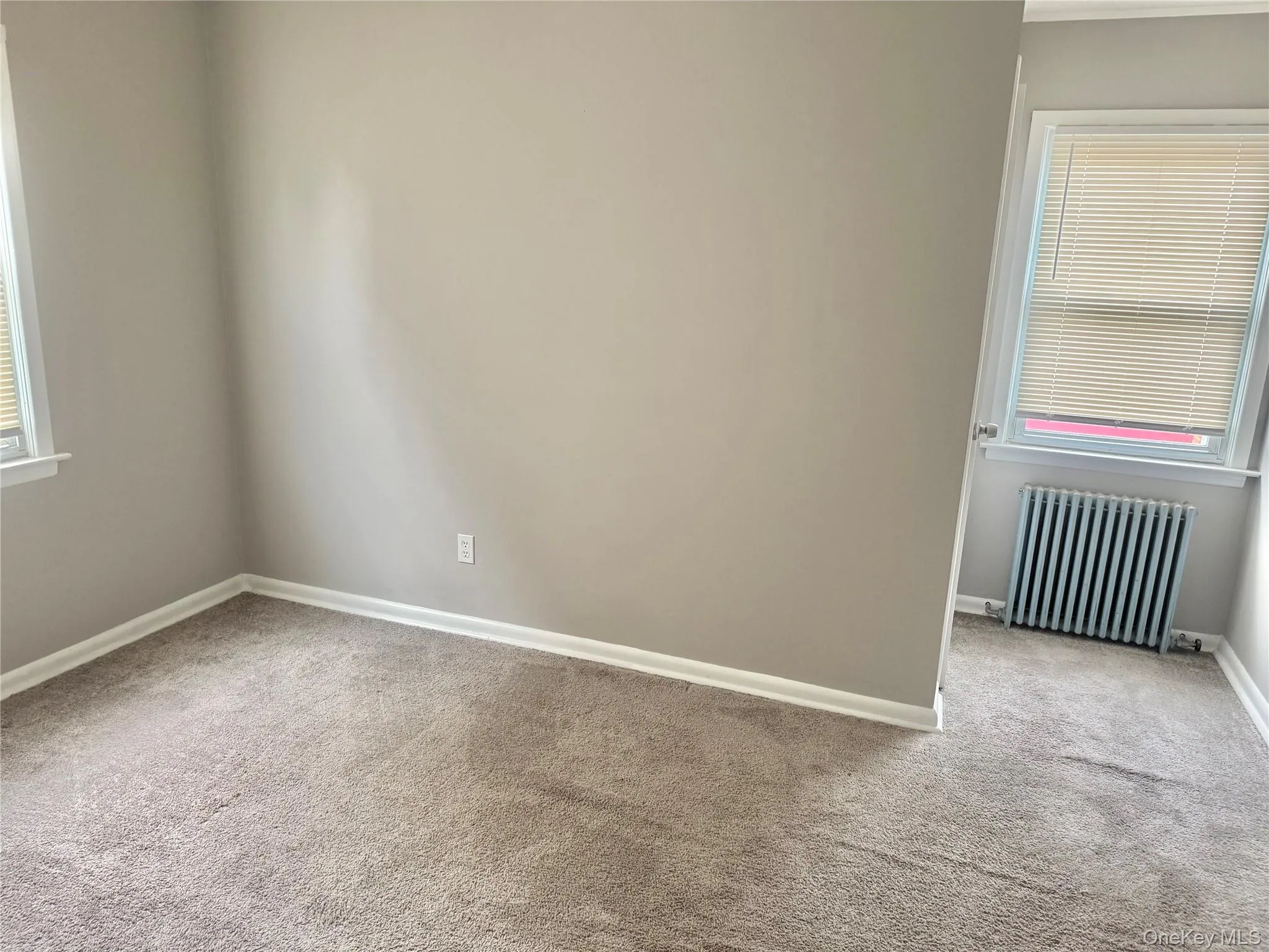 66 Folsom Avenue, Huntington, NY, 2 Bedrooms Bedrooms, 5 Rooms Rooms,1 BathroomBathrooms,Residential Lease,For Rent,Folsom,0,1049023 66 Folsom Avenue, Huntington, NY, 2 Bedrooms Bedrooms, 5 Rooms Rooms,1 BathroomBathrooms,Residential Lease,For Rent,Folsom,0,1049023
