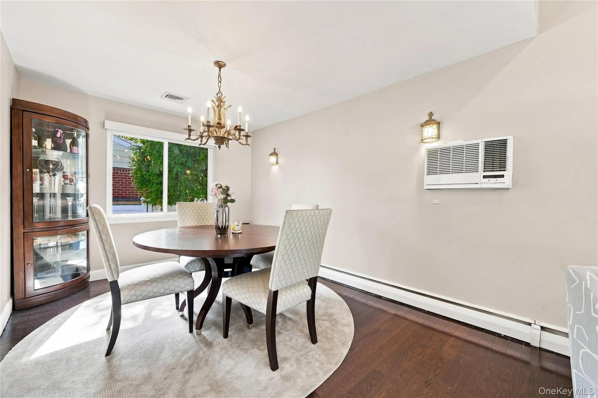 614 Pine Lane, Hempstead, NY, 4 Bedrooms Bedrooms, 6 Rooms Rooms,2 BathroomsBathrooms,Residential,For Rent,Pine,0,1049024 614 Pine Lane, Hempstead, NY, 4 Bedrooms Bedrooms, 6 Rooms Rooms,2 BathroomsBathrooms,Residential,For Rent,Pine,0,1049024