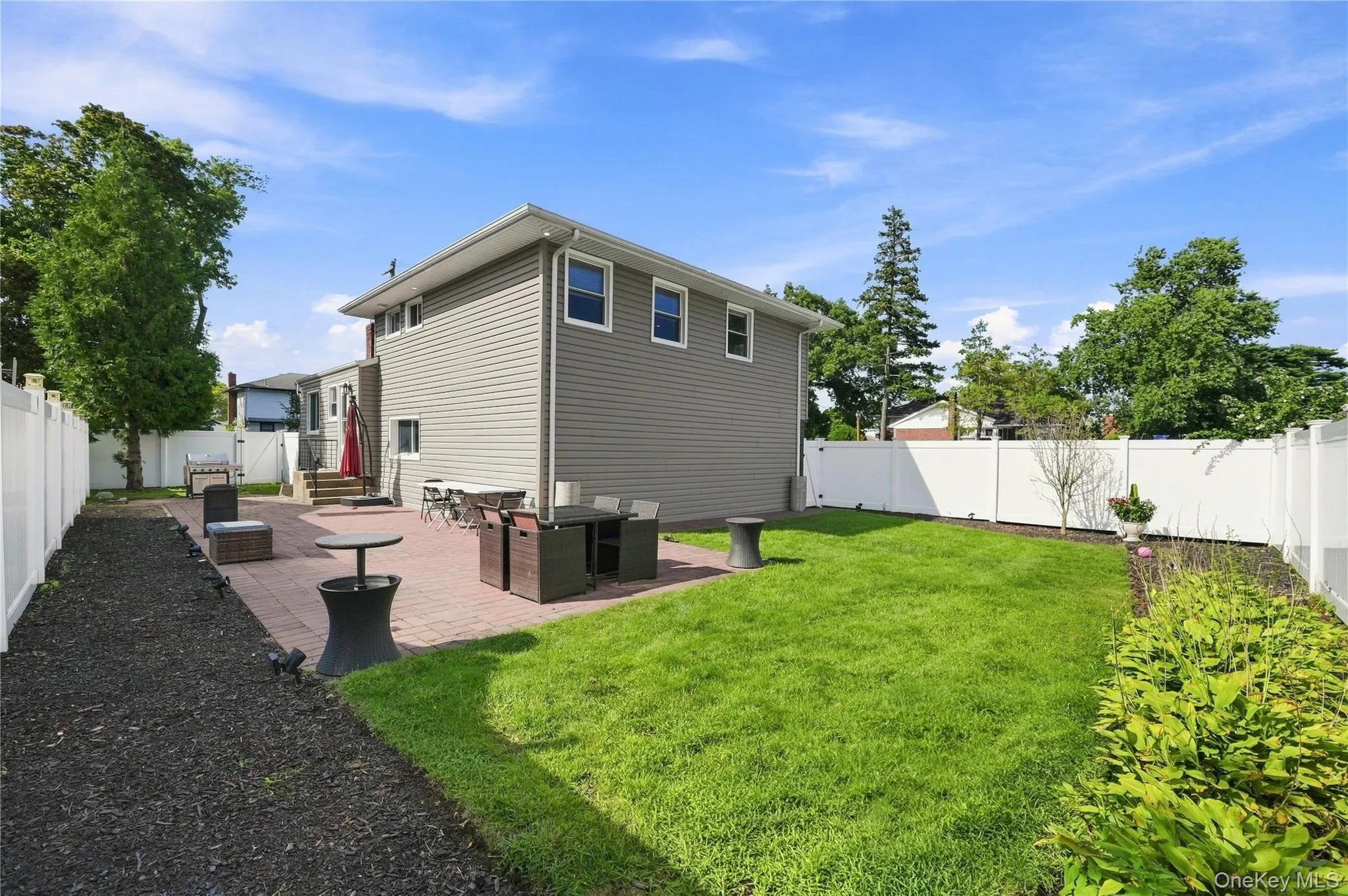 614 Pine Lane, Hempstead, NY, 4 Bedrooms Bedrooms, 6 Rooms Rooms,2 BathroomsBathrooms,Residential,For Rent,Pine,0,1049024 614 Pine Lane, Hempstead, NY, 4 Bedrooms Bedrooms, 6 Rooms Rooms,2 BathroomsBathrooms,Residential,For Rent,Pine,0,1049024
