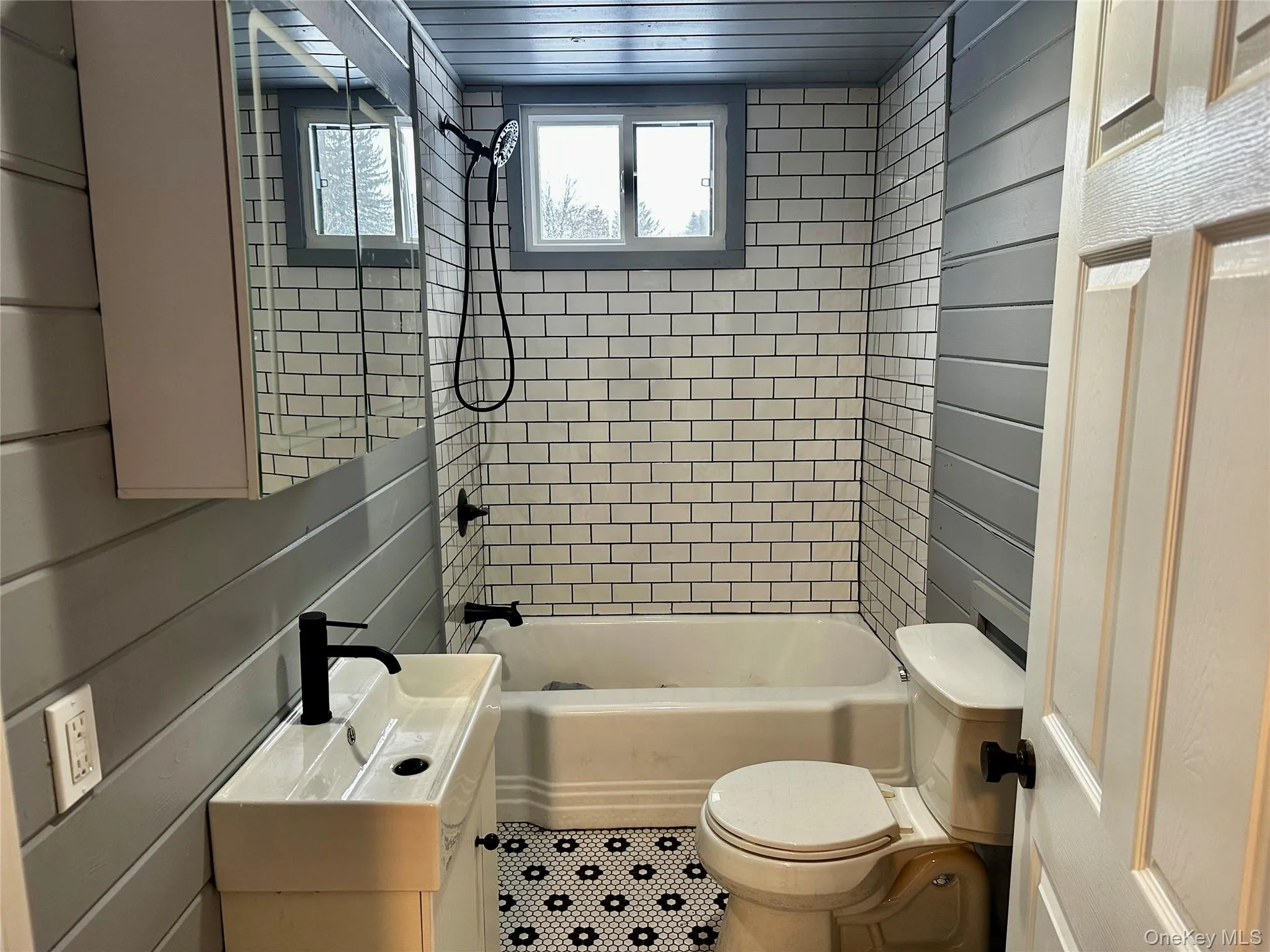 550 55, Highland, NY, 1 Bedroom Bedrooms, 2 Room Rooms,1 BathroomBathrooms,Residential Lease,For Rent,55,0,1049025 550 55, Highland, NY, 1 Bedroom Bedrooms, 2 Room Rooms,1 BathroomBathrooms,Residential Lease,For Rent,55,0,1049025