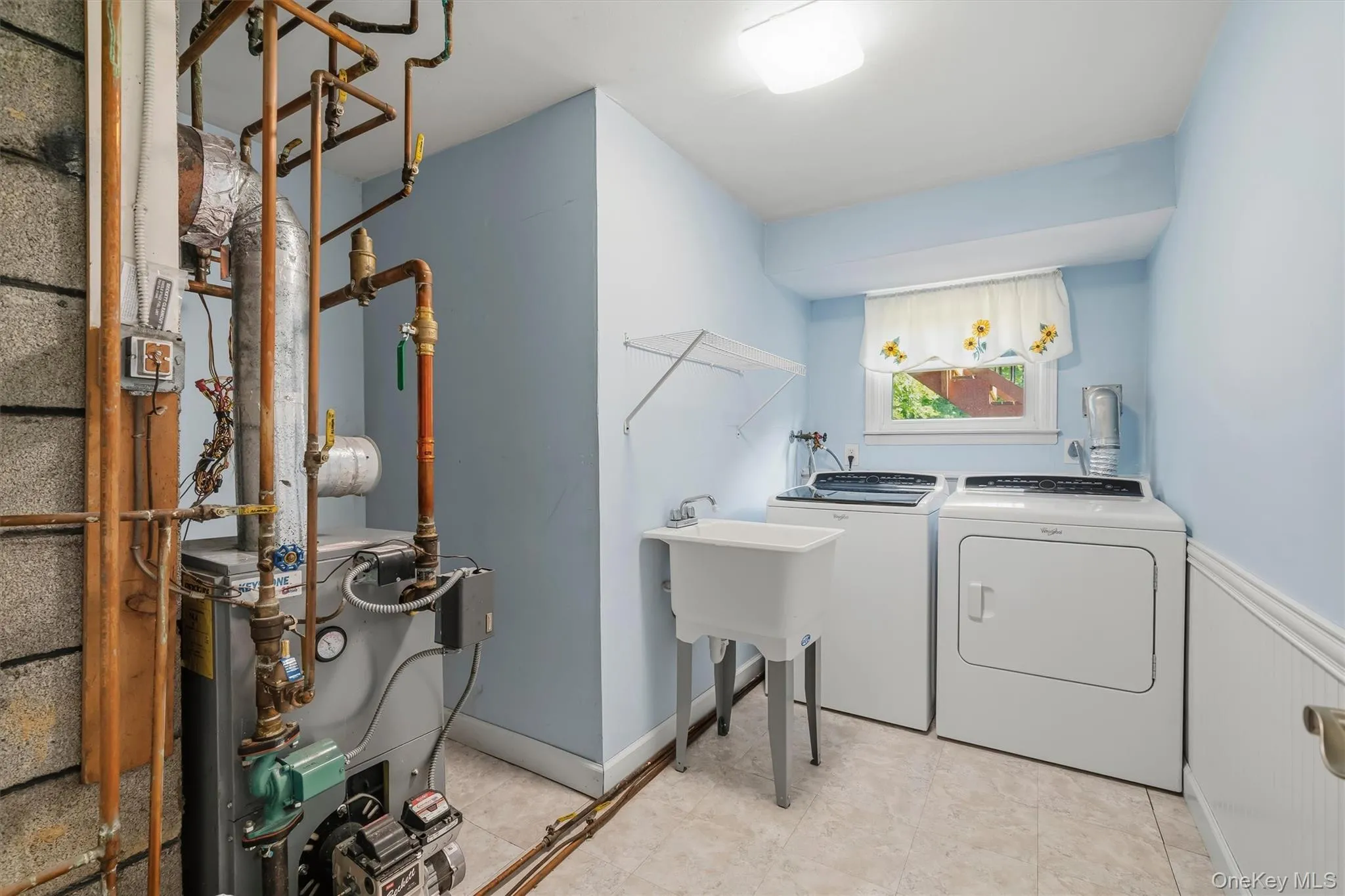 Laundry/utility area Laundry/utility area