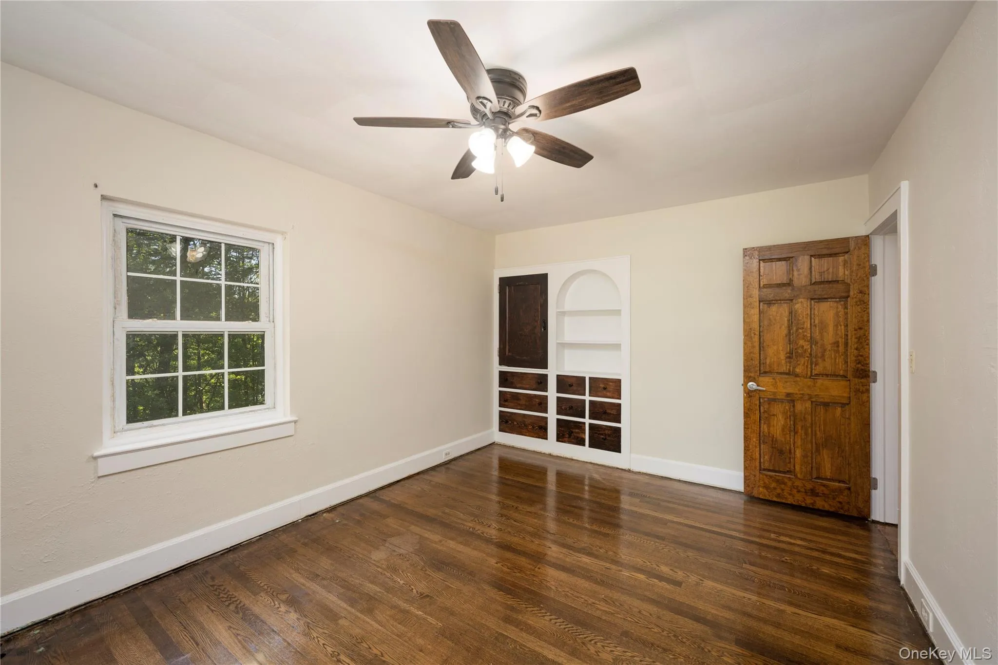 43 Leslie Road, Newburgh (town), NY, 3 Bedrooms Bedrooms, 7 Rooms Rooms,1 BathroomBathrooms,Residential,For Rent,Leslie,0,1049028 43 Leslie Road, Newburgh (town), NY, 3 Bedrooms Bedrooms, 7 Rooms Rooms,1 BathroomBathrooms,Residential,For Rent,Leslie,0,1049028