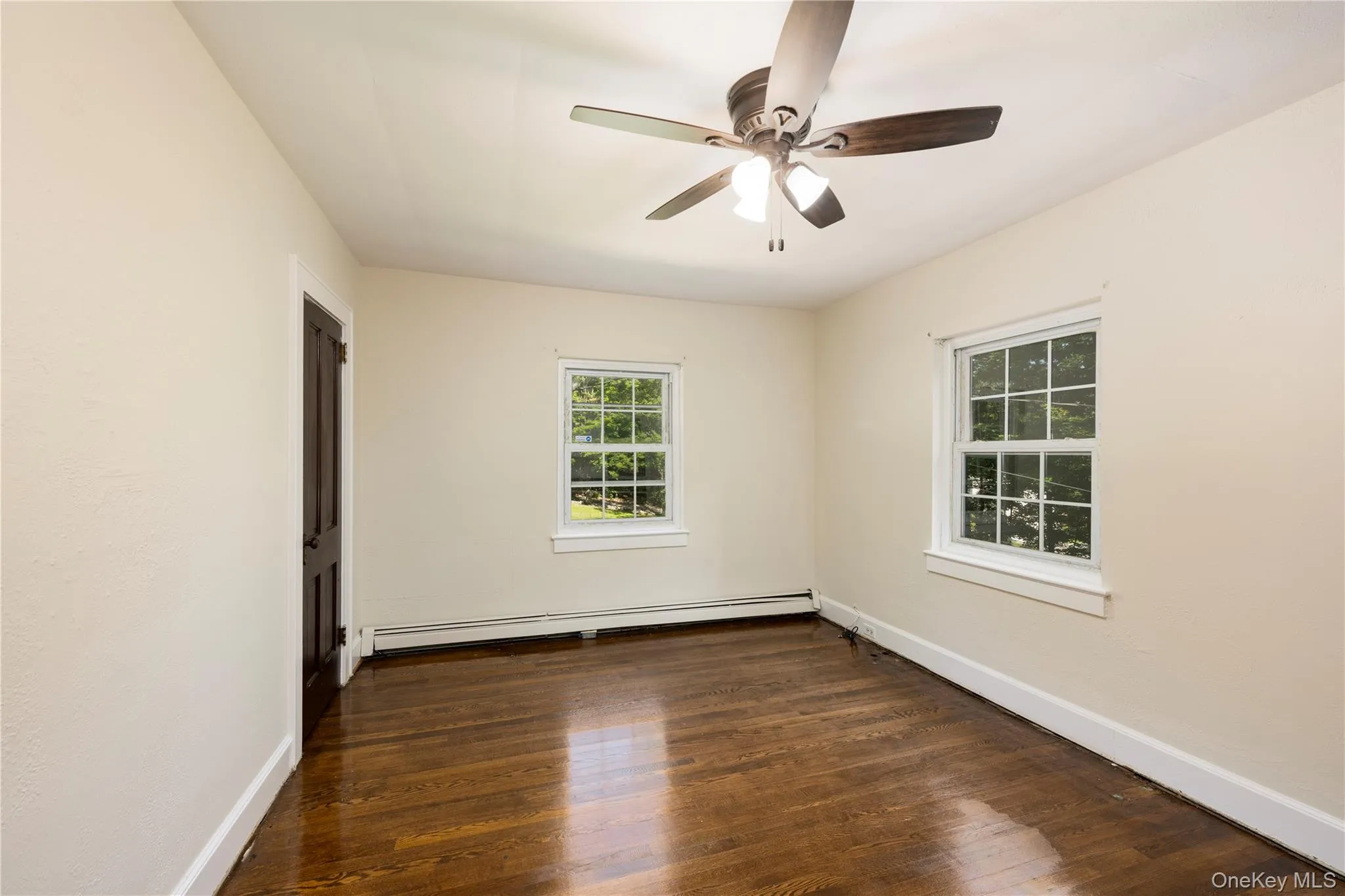 43 Leslie Road, Newburgh (town), NY, 3 Bedrooms Bedrooms, 7 Rooms Rooms,1 BathroomBathrooms,Residential,For Rent,Leslie,0,1049028 43 Leslie Road, Newburgh (town), NY, 3 Bedrooms Bedrooms, 7 Rooms Rooms,1 BathroomBathrooms,Residential,For Rent,Leslie,0,1049028