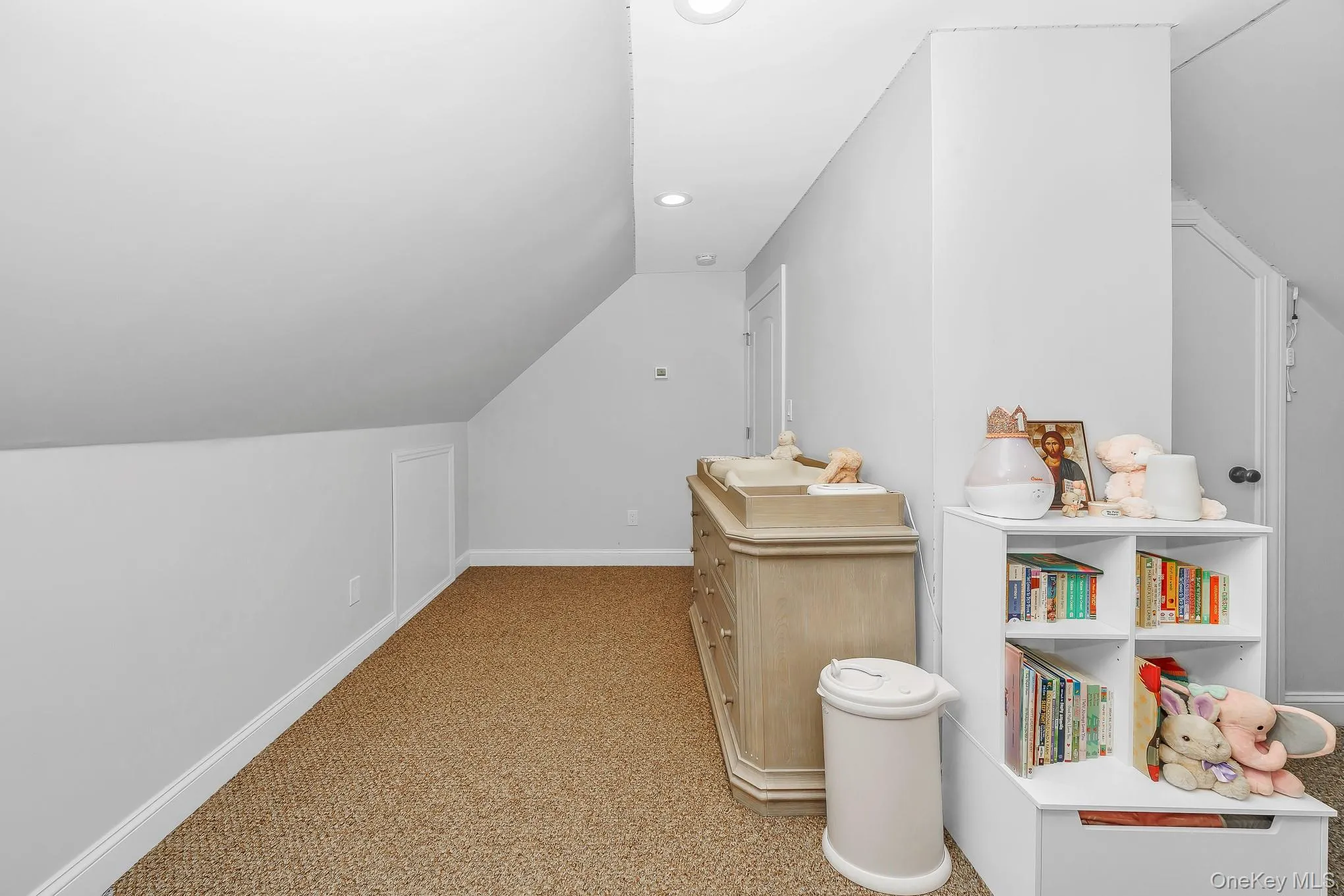 12 Squirrel Lane, Hempstead, NY, 4 Bedrooms Bedrooms, 7 Rooms Rooms,2 BathroomsBathrooms,Residential,For Rent,Squirrel,0,1049029 12 Squirrel Lane, Hempstead, NY, 4 Bedrooms Bedrooms, 7 Rooms Rooms,2 BathroomsBathrooms,Residential,For Rent,Squirrel,0,1049029