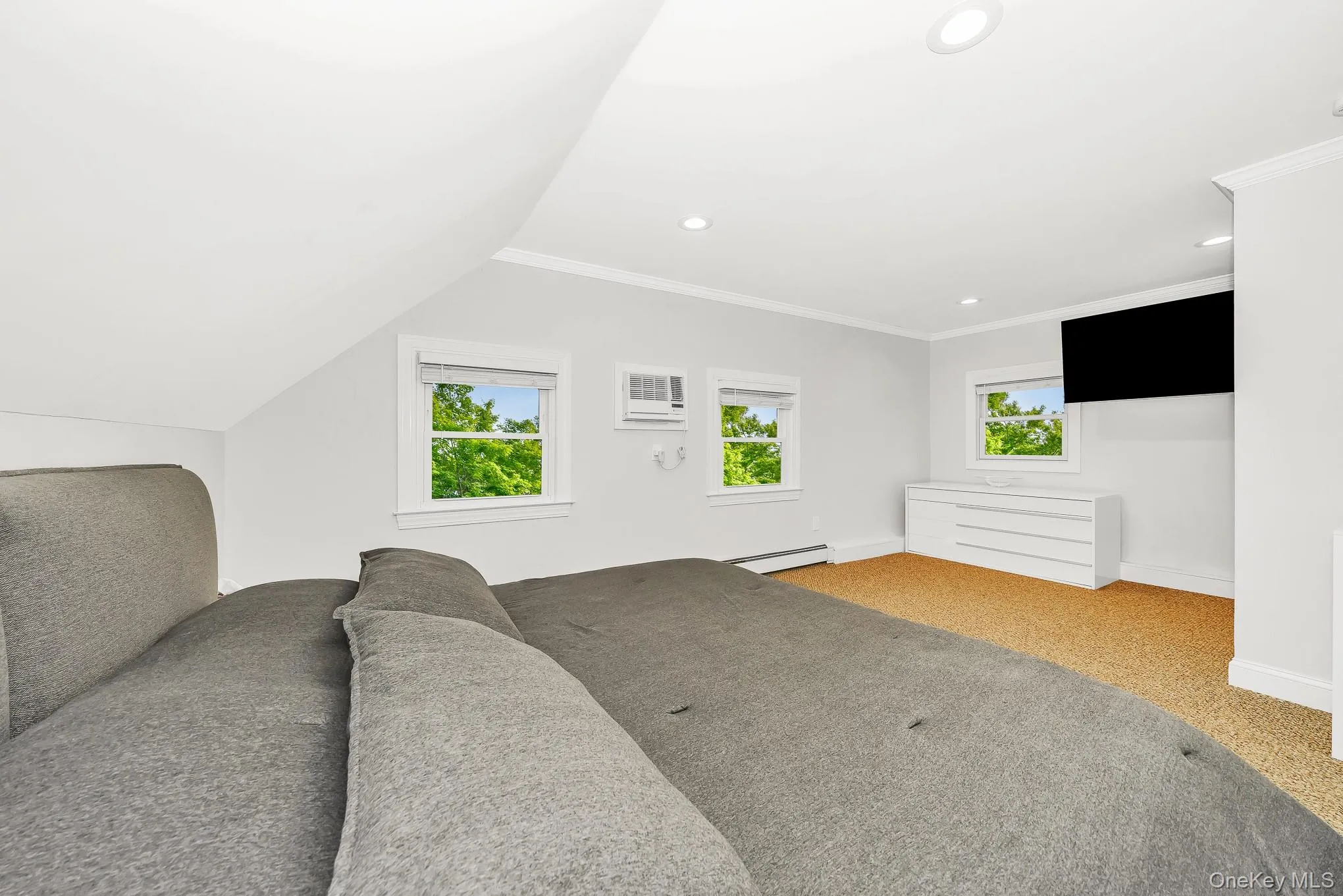 12 Squirrel Lane, Hempstead, NY, 4 Bedrooms Bedrooms, 7 Rooms Rooms,2 BathroomsBathrooms,Residential,For Rent,Squirrel,0,1049029 12 Squirrel Lane, Hempstead, NY, 4 Bedrooms Bedrooms, 7 Rooms Rooms,2 BathroomsBathrooms,Residential,For Rent,Squirrel,0,1049029