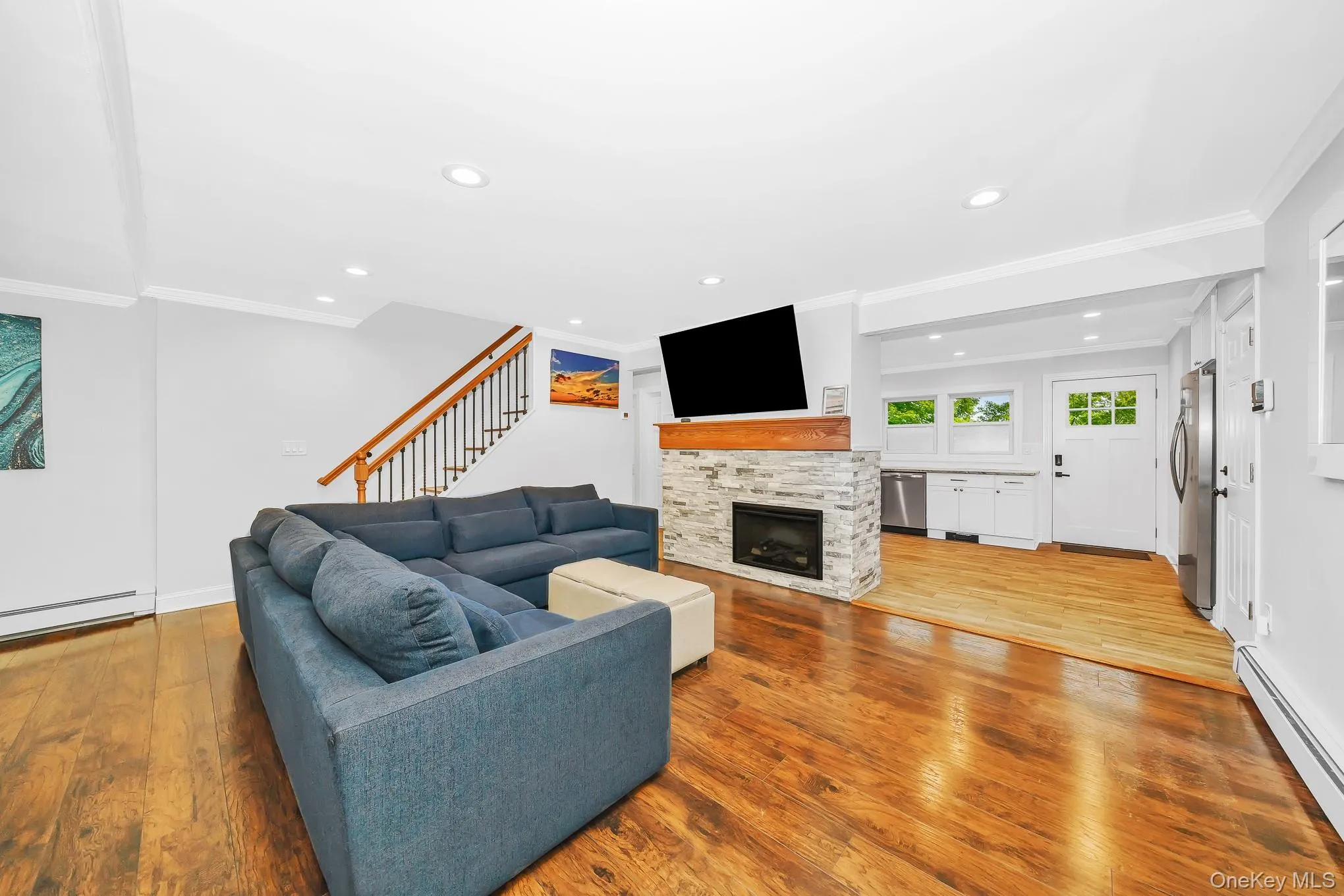 12 Squirrel Lane, Hempstead, NY, 4 Bedrooms Bedrooms, 7 Rooms Rooms,2 BathroomsBathrooms,Residential,For Rent,Squirrel,0,1049029 12 Squirrel Lane, Hempstead, NY, 4 Bedrooms Bedrooms, 7 Rooms Rooms,2 BathroomsBathrooms,Residential,For Rent,Squirrel,0,1049029