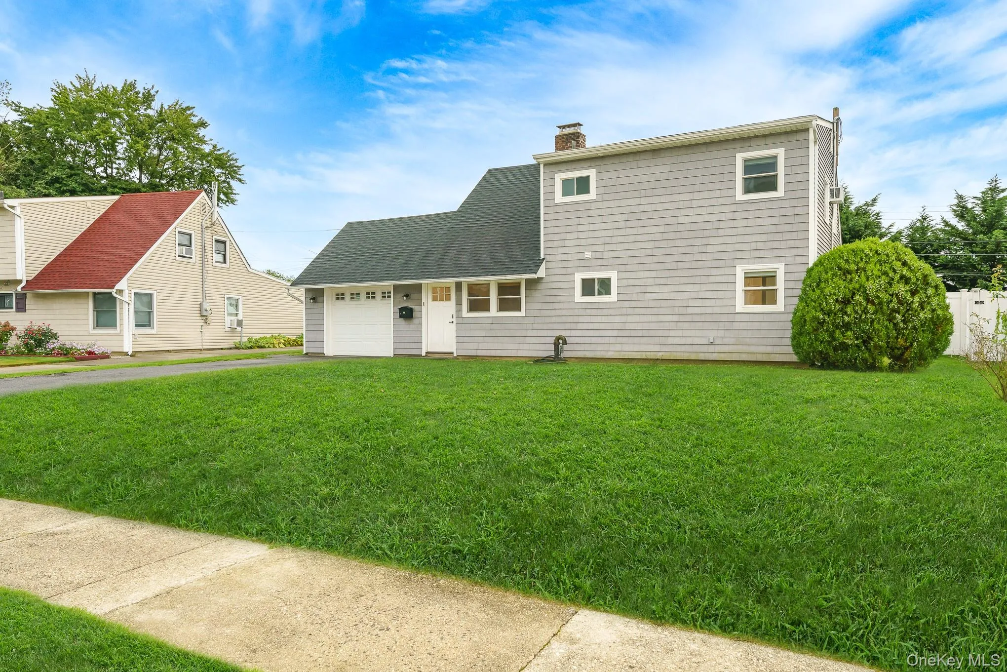 12 Squirrel Lane, Hempstead, NY, 4 Bedrooms Bedrooms, 7 Rooms Rooms,2 BathroomsBathrooms,Residential,For Rent,Squirrel,0,1049029 12 Squirrel Lane, Hempstead, NY, 4 Bedrooms Bedrooms, 7 Rooms Rooms,2 BathroomsBathrooms,Residential,For Rent,Squirrel,0,1049029