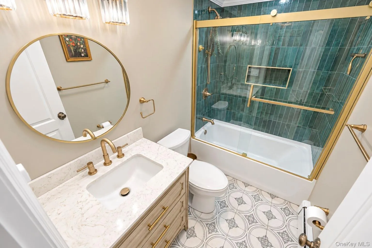 26 All Points Terrace, Islip, NY, 5 Bedrooms Bedrooms, 11 Rooms Rooms,2 BathroomsBathrooms,Residential,For Rent,All Points,0,1049030 26 All Points Terrace, Islip, NY, 5 Bedrooms Bedrooms, 11 Rooms Rooms,2 BathroomsBathrooms,Residential,For Rent,All Points,0,1049030