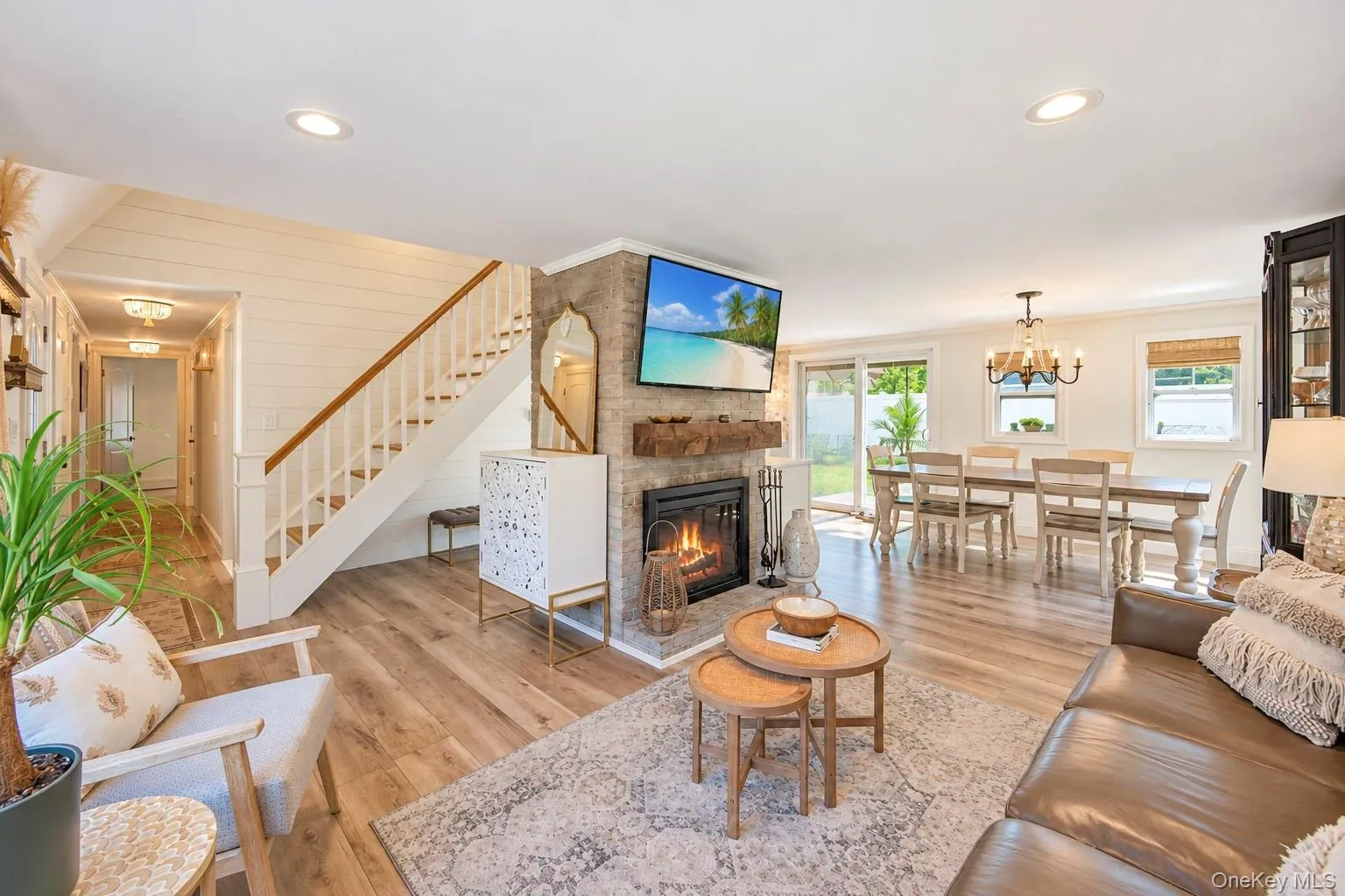 26 All Points Terrace, Islip, NY, 5 Bedrooms Bedrooms, 11 Rooms Rooms,2 BathroomsBathrooms,Residential,For Rent,All Points,0,1049030 26 All Points Terrace, Islip, NY, 5 Bedrooms Bedrooms, 11 Rooms Rooms,2 BathroomsBathrooms,Residential,For Rent,All Points,0,1049030