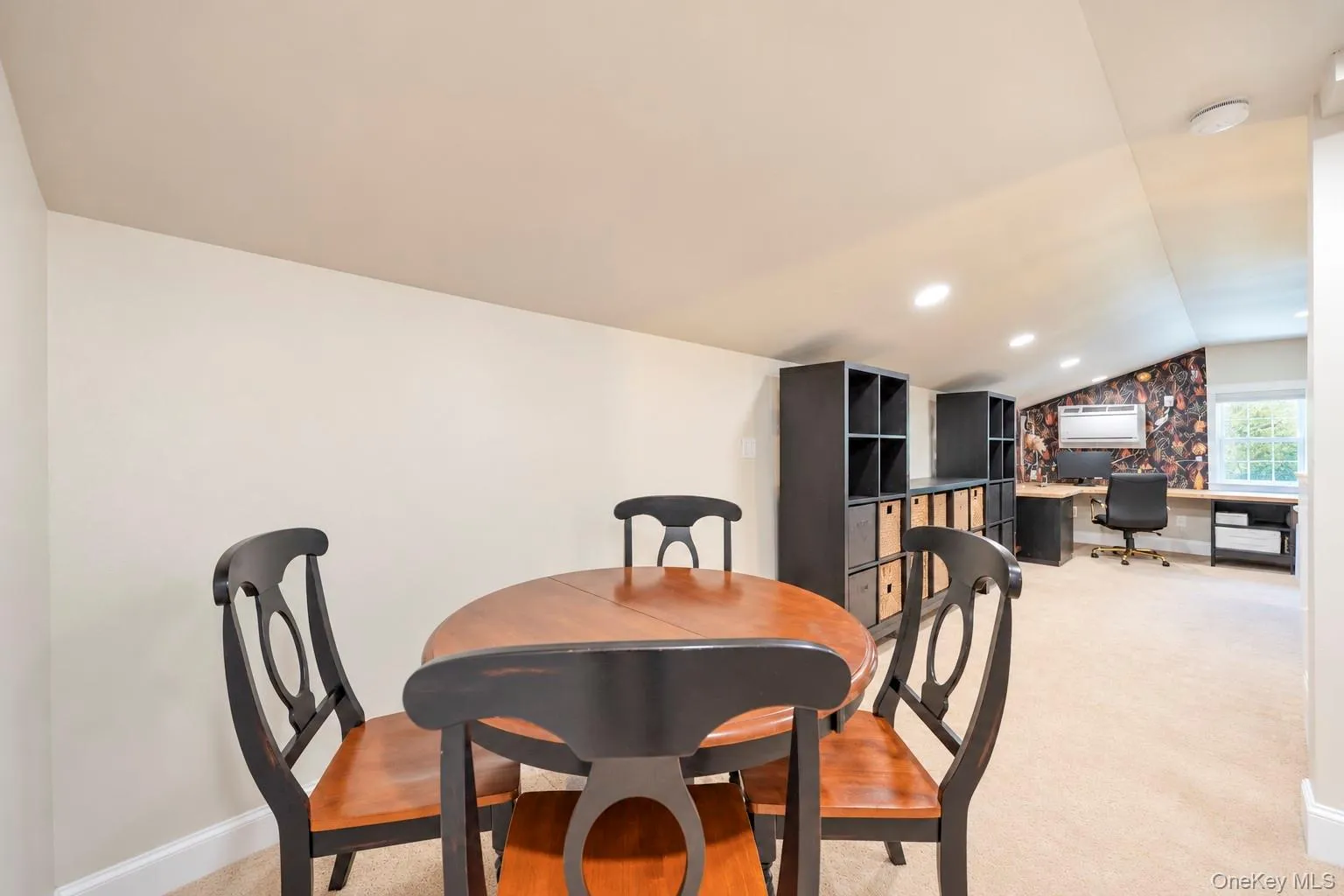 26 All Points Terrace, Islip, NY, 5 Bedrooms Bedrooms, 11 Rooms Rooms,2 BathroomsBathrooms,Residential,For Rent,All Points,0,1049030 26 All Points Terrace, Islip, NY, 5 Bedrooms Bedrooms, 11 Rooms Rooms,2 BathroomsBathrooms,Residential,For Rent,All Points,0,1049030