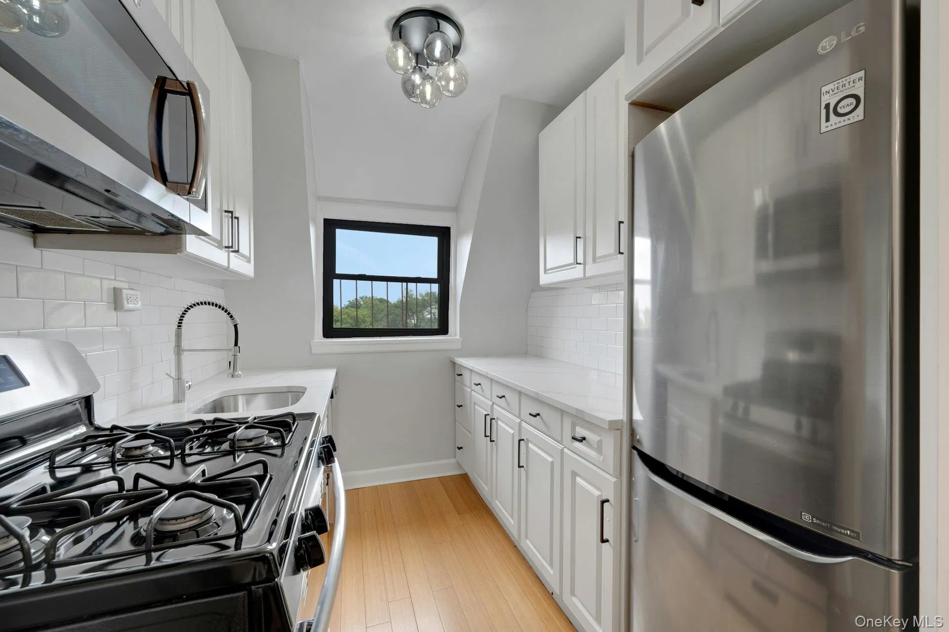64 kensington Road, Eastchester, NY, 2 Bedrooms Bedrooms, 4 Rooms Rooms,1 BathroomBathrooms,Residential Lease,For Rent,kensington,0,1049032 64 kensington Road, Eastchester, NY, 2 Bedrooms Bedrooms, 4 Rooms Rooms,1 BathroomBathrooms,Residential Lease,For Rent,kensington,0,1049032