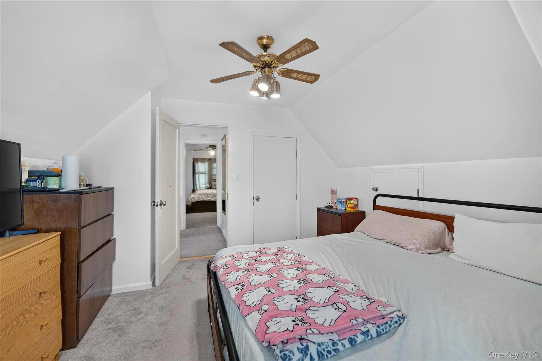 130-29 235th Street, New York, NY, 4 Bedrooms Bedrooms, 6 Rooms Rooms,1 BathroomBathrooms,Residential,For Rent,235th,0,1049033 130-29 235th Street, New York, NY, 4 Bedrooms Bedrooms, 6 Rooms Rooms,1 BathroomBathrooms,Residential,For Rent,235th,0,1049033