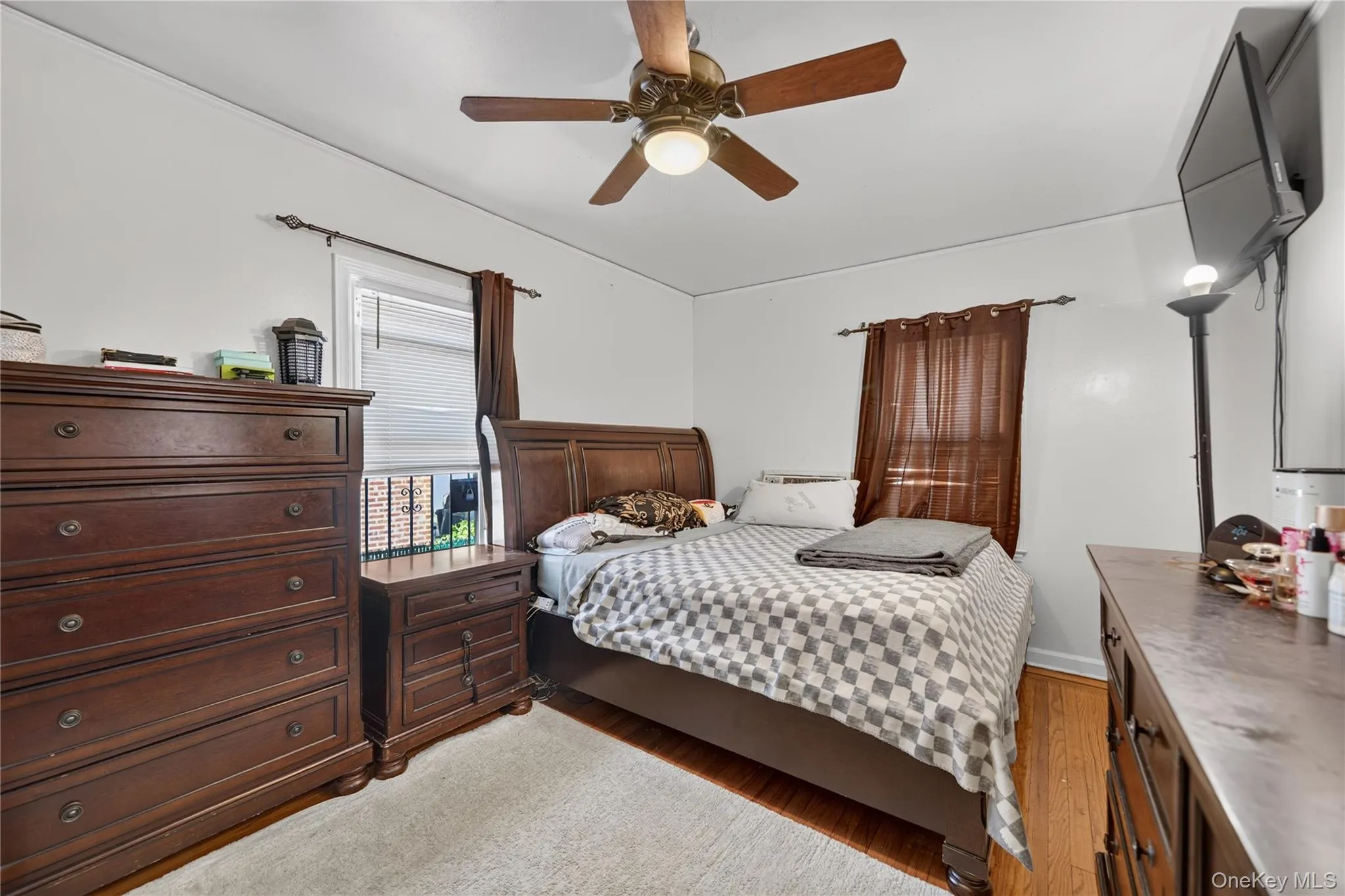 130-29 235th Street, New York, NY, 4 Bedrooms Bedrooms, 6 Rooms Rooms,1 BathroomBathrooms,Residential,For Rent,235th,0,1049033 130-29 235th Street, New York, NY, 4 Bedrooms Bedrooms, 6 Rooms Rooms,1 BathroomBathrooms,Residential,For Rent,235th,0,1049033