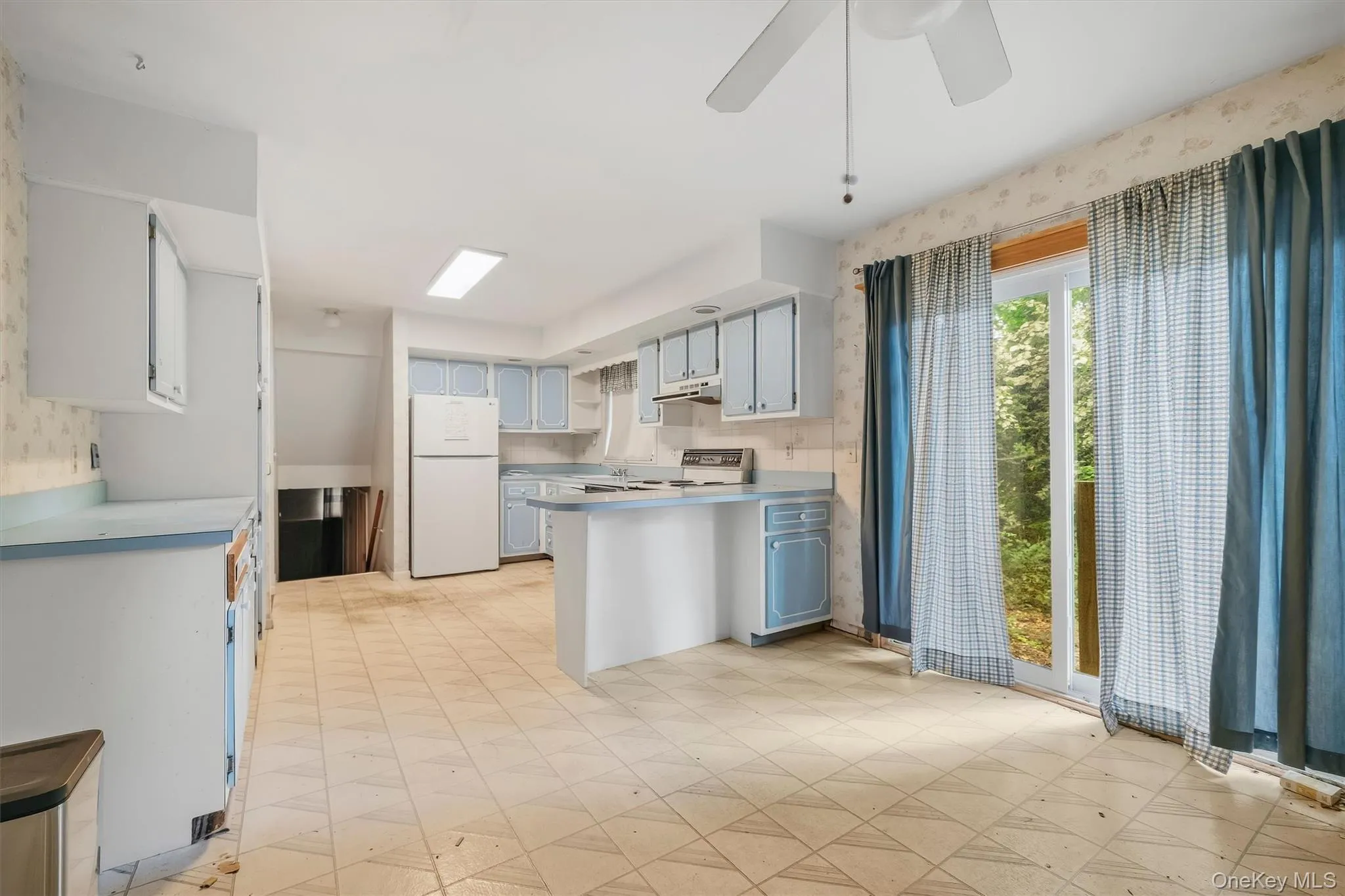 54 Clancy Avenue, New Windsor, NY, 3 Bedrooms Bedrooms, 9 Rooms Rooms,1 BathroomBathrooms,Residential,For Rent,Clancy,0,1049039 54 Clancy Avenue, New Windsor, NY, 3 Bedrooms Bedrooms, 9 Rooms Rooms,1 BathroomBathrooms,Residential,For Rent,Clancy,0,1049039