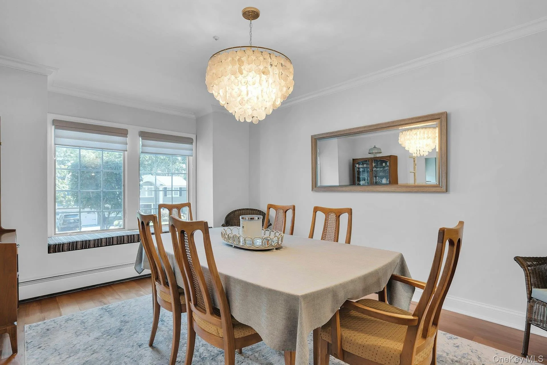 7 Stonehurst Lane, Huntington, NY, 4 Bedrooms Bedrooms, 8 Rooms Rooms,3 BathroomsBathrooms,Residential,For Rent,Stonehurst,0,1049041 7 Stonehurst Lane, Huntington, NY, 4 Bedrooms Bedrooms, 8 Rooms Rooms,3 BathroomsBathrooms,Residential,For Rent,Stonehurst,0,1049041