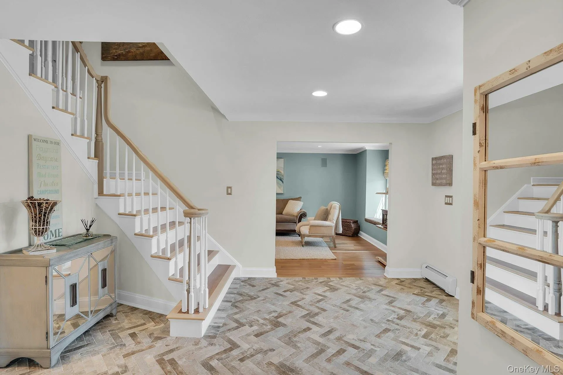 7 Stonehurst Lane, Huntington, NY, 4 Bedrooms Bedrooms, 8 Rooms Rooms,3 BathroomsBathrooms,Residential,For Rent,Stonehurst,0,1049041 7 Stonehurst Lane, Huntington, NY, 4 Bedrooms Bedrooms, 8 Rooms Rooms,3 BathroomsBathrooms,Residential,For Rent,Stonehurst,0,1049041
