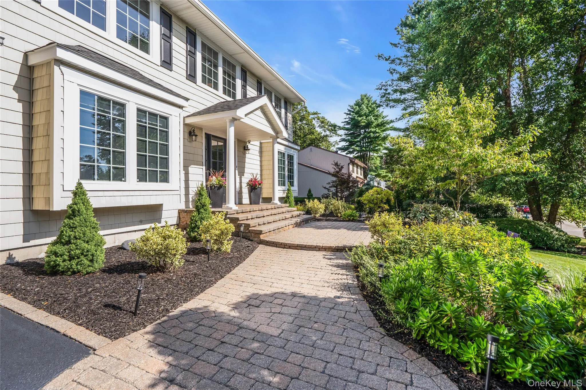 7 Stonehurst Lane, Huntington, NY, 4 Bedrooms Bedrooms, 8 Rooms Rooms,3 BathroomsBathrooms,Residential,For Rent,Stonehurst,0,1049041 7 Stonehurst Lane, Huntington, NY, 4 Bedrooms Bedrooms, 8 Rooms Rooms,3 BathroomsBathrooms,Residential,For Rent,Stonehurst,0,1049041
