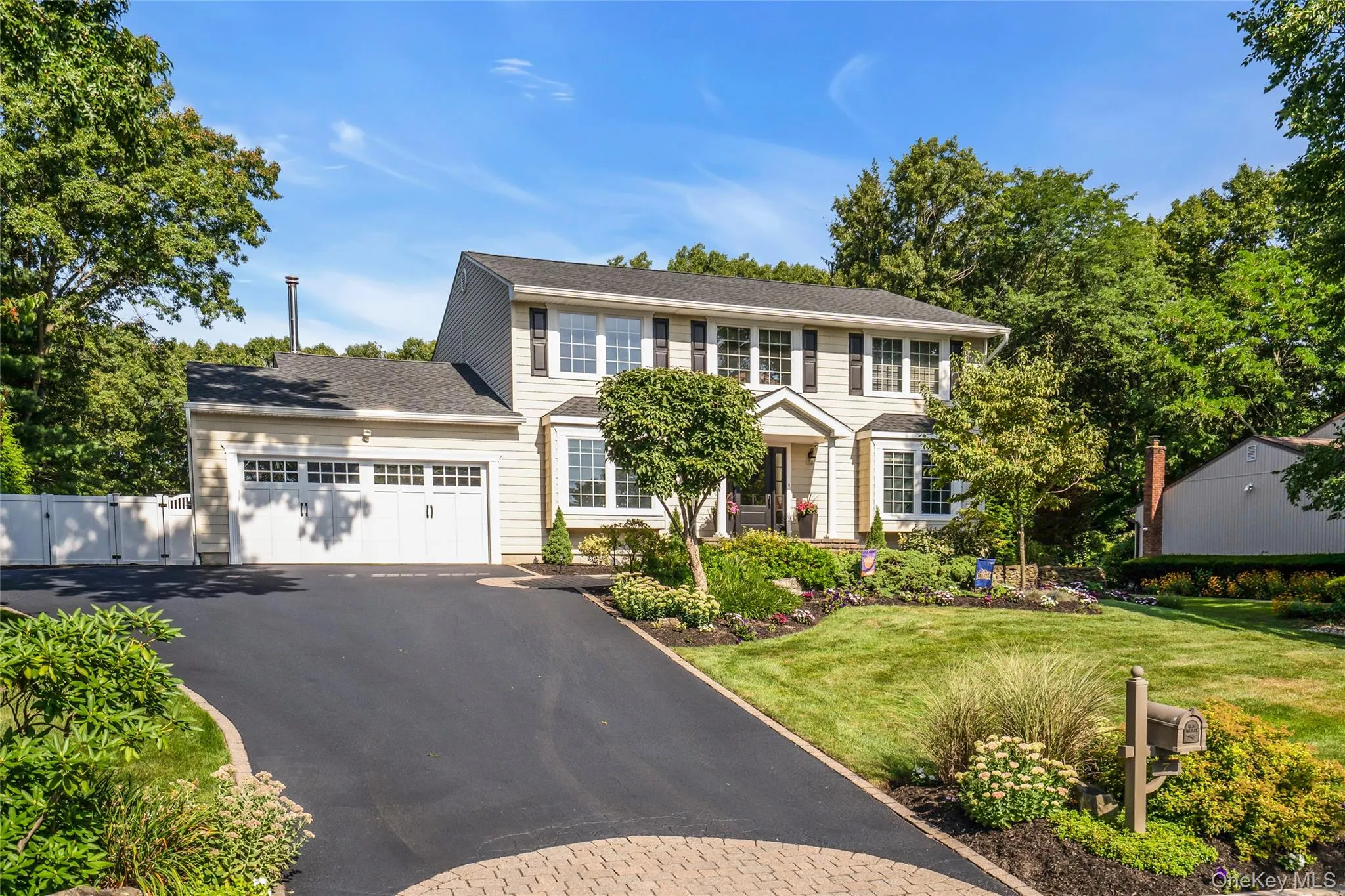 7 Stonehurst Lane, Huntington, NY, 4 Bedrooms Bedrooms, 8 Rooms Rooms,3 BathroomsBathrooms,Residential,For Rent,Stonehurst,0,1049041 7 Stonehurst Lane, Huntington, NY, 4 Bedrooms Bedrooms, 8 Rooms Rooms,3 BathroomsBathrooms,Residential,For Rent,Stonehurst,0,1049041