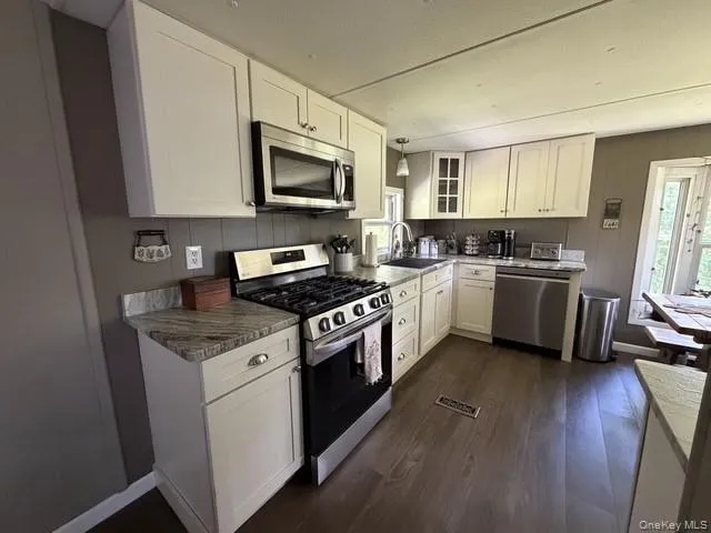 10 Lakeview Road, Delaware, NY, 2 Bedrooms Bedrooms, 4 Rooms Rooms,1 BathroomBathrooms,Residential,For Rent,Lakeview,0,1049042 10 Lakeview Road, Delaware, NY, 2 Bedrooms Bedrooms, 4 Rooms Rooms,1 BathroomBathrooms,Residential,For Rent,Lakeview,0,1049042